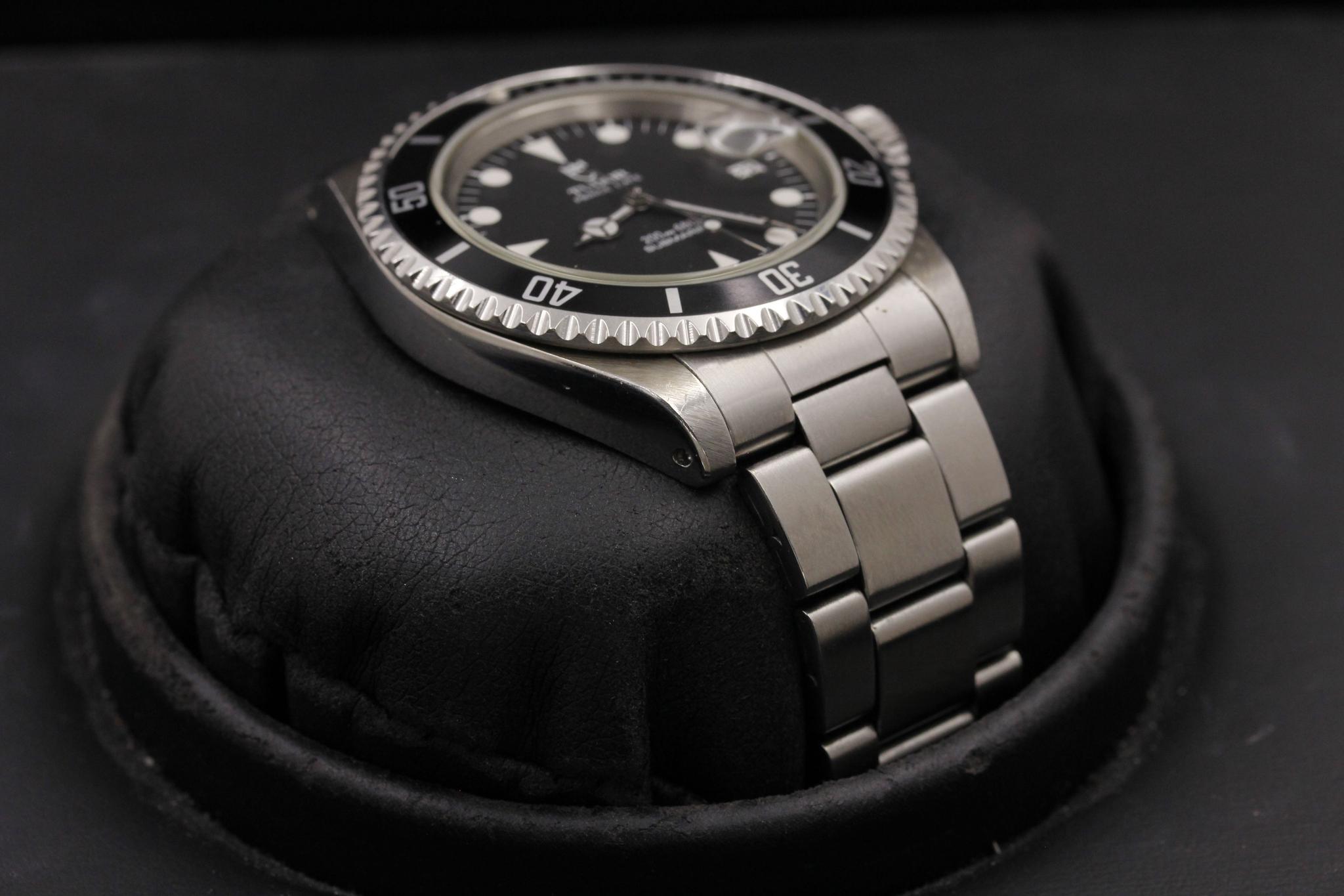 Watch Image 7