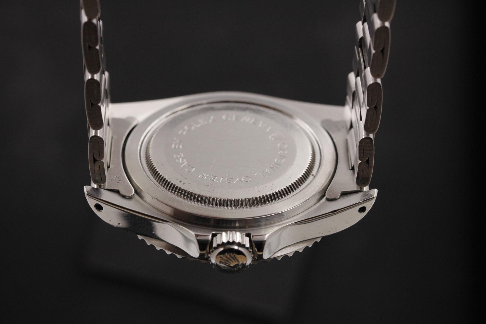 Watch Image 7