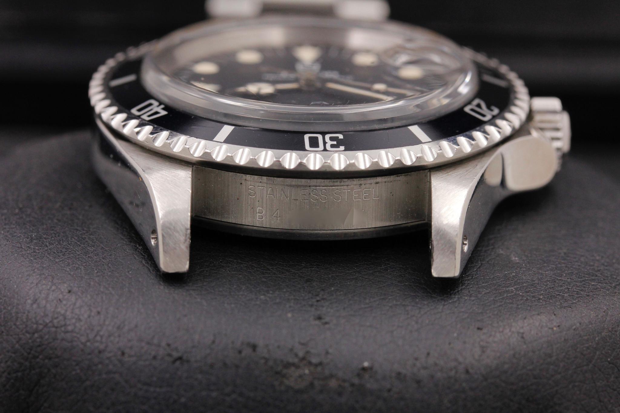 Watch Image 12