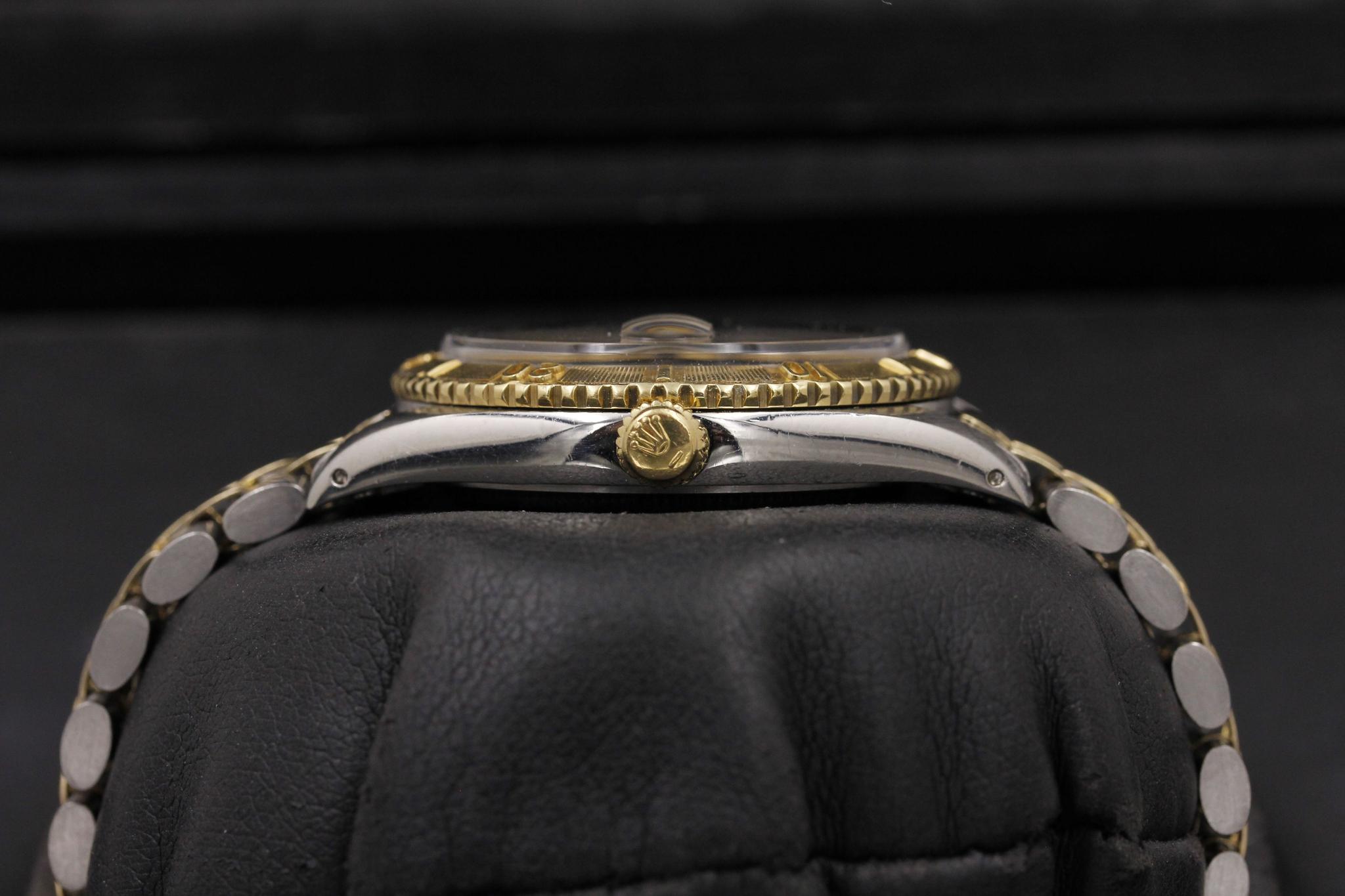 Watch Image 4