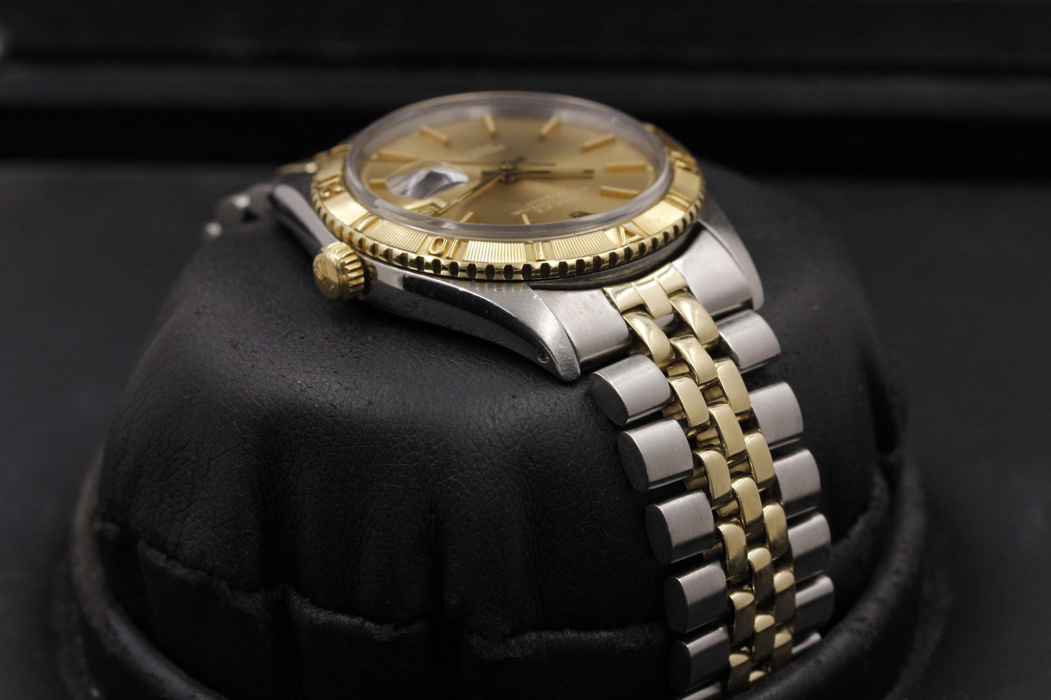 Watch Image 5