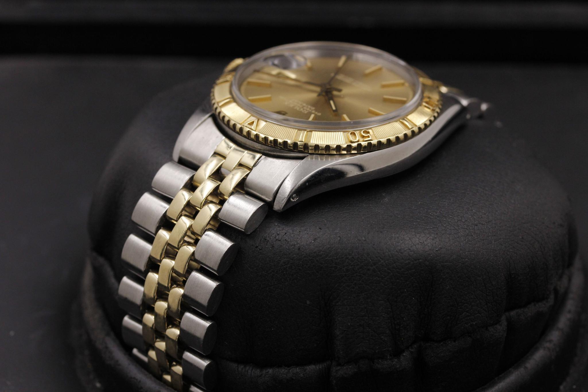 Watch Image 6
