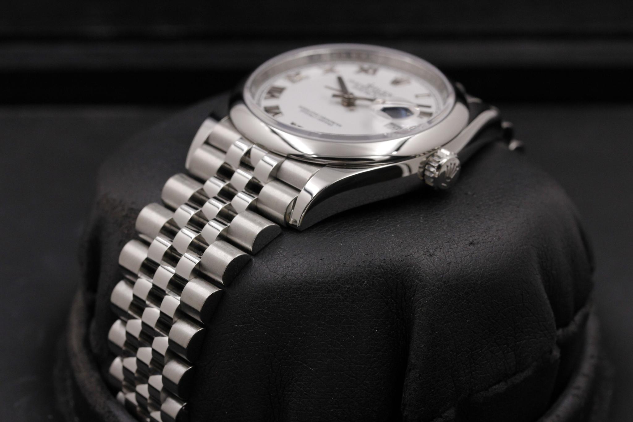 Watch Image 2