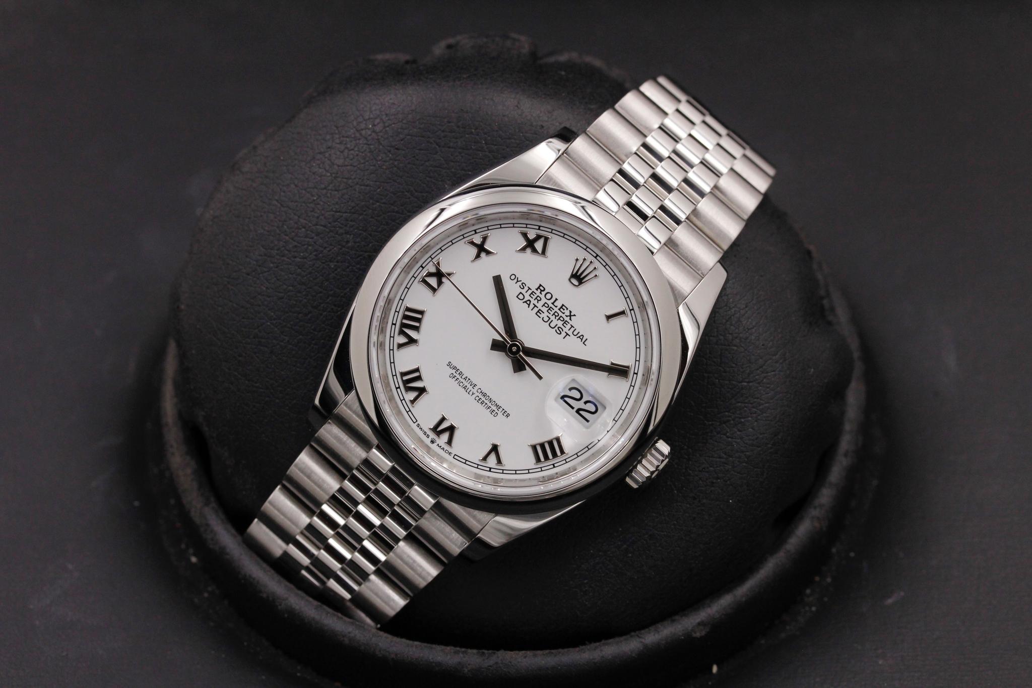 Watch Image 9