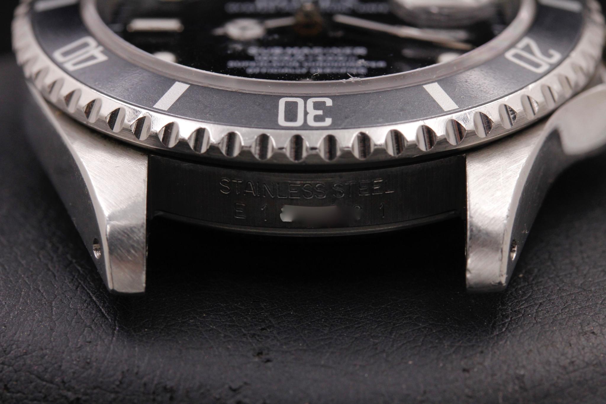 Watch Image 11