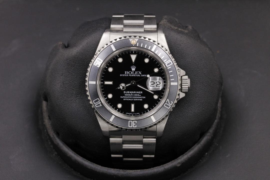 Rolex Submariner 16610