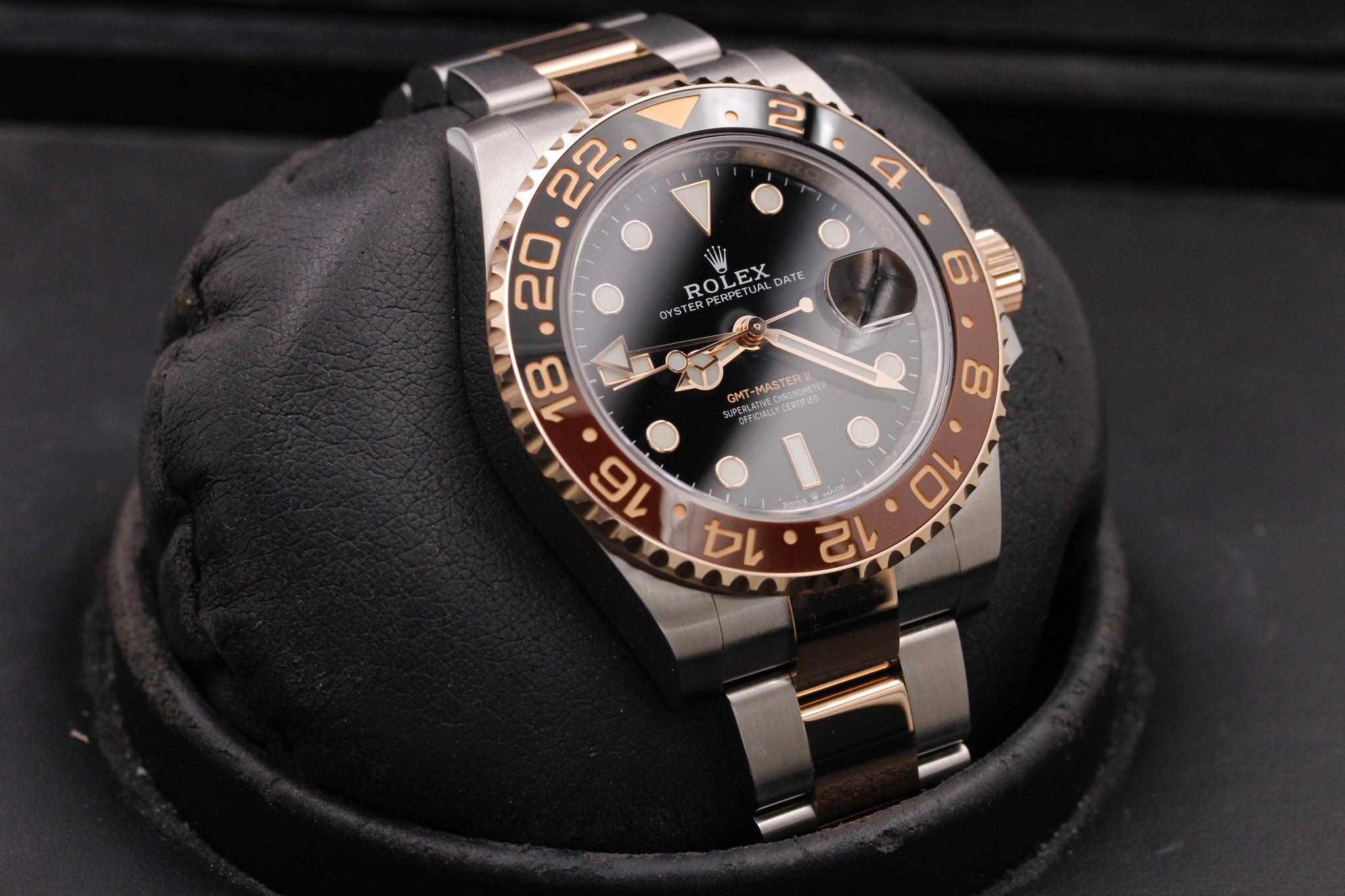 Watch Image 10