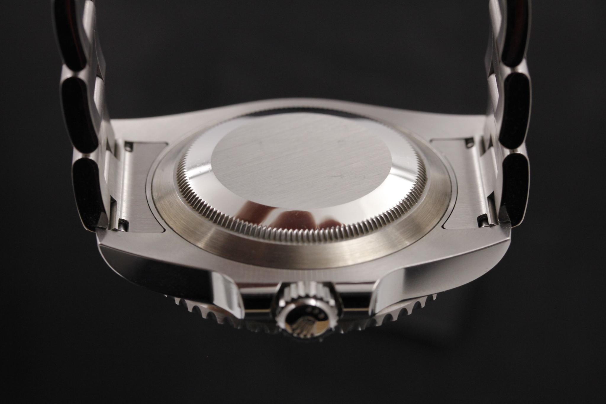 Watch Image 7