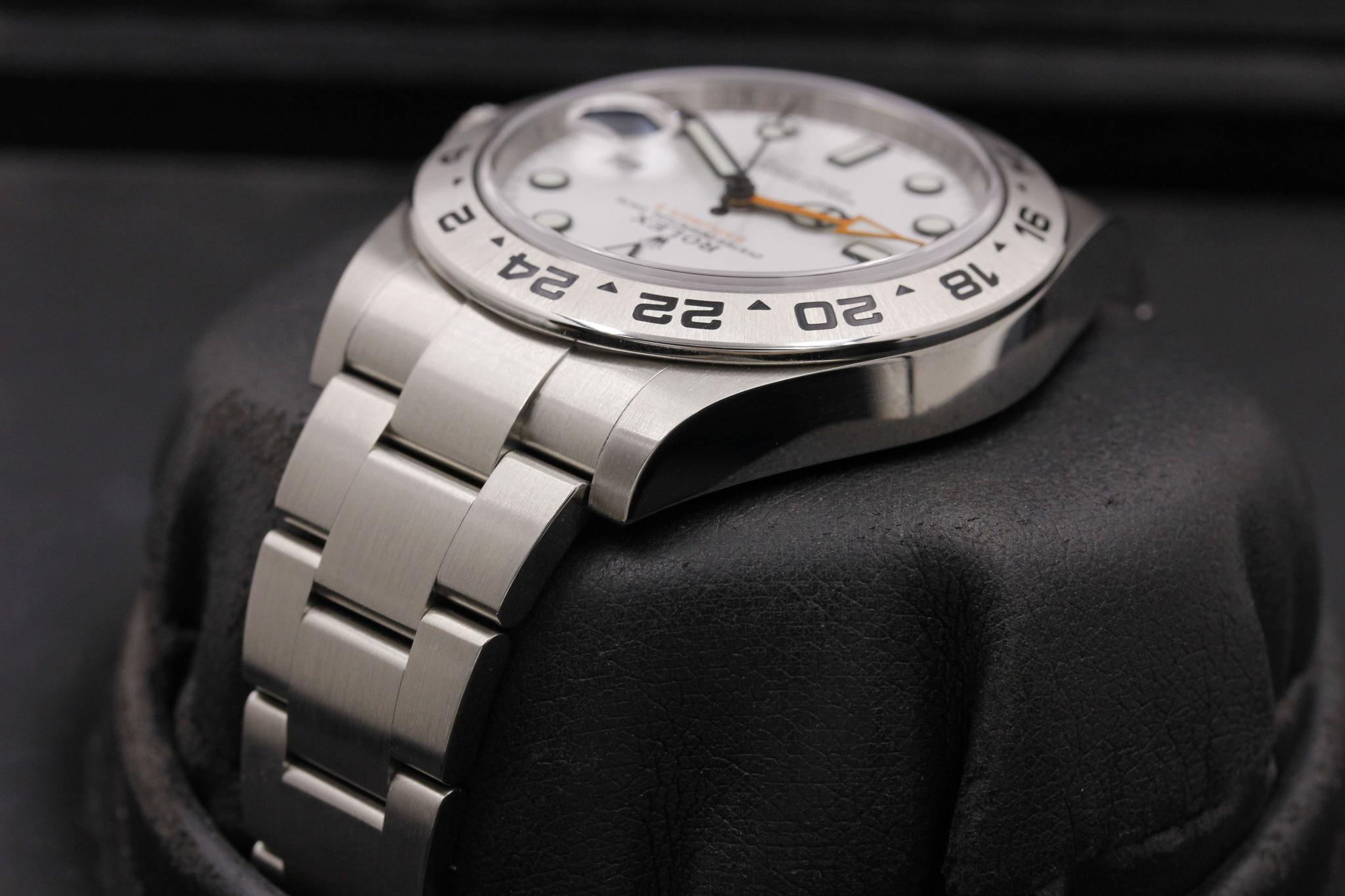 Watch Image 5