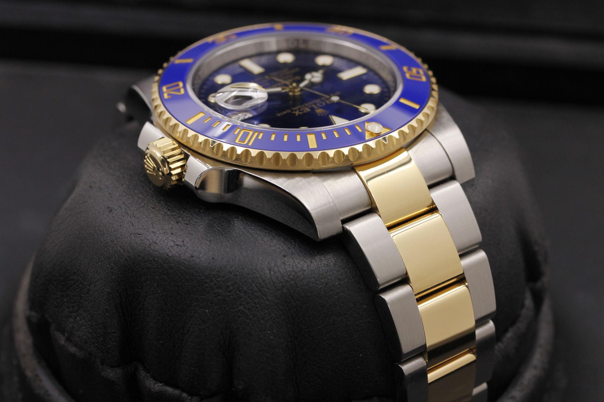 Watch Image 4