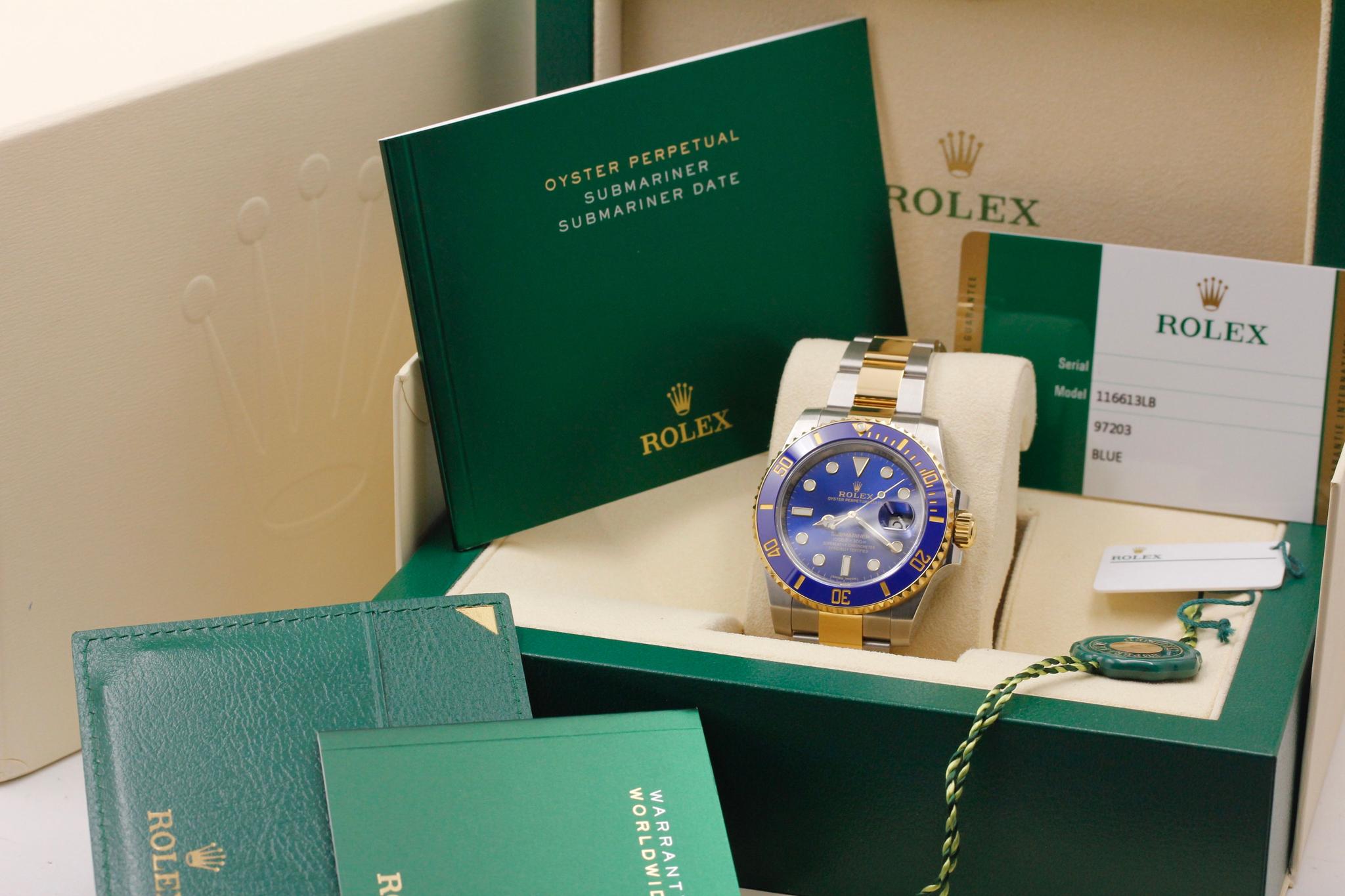 Watch Image 11