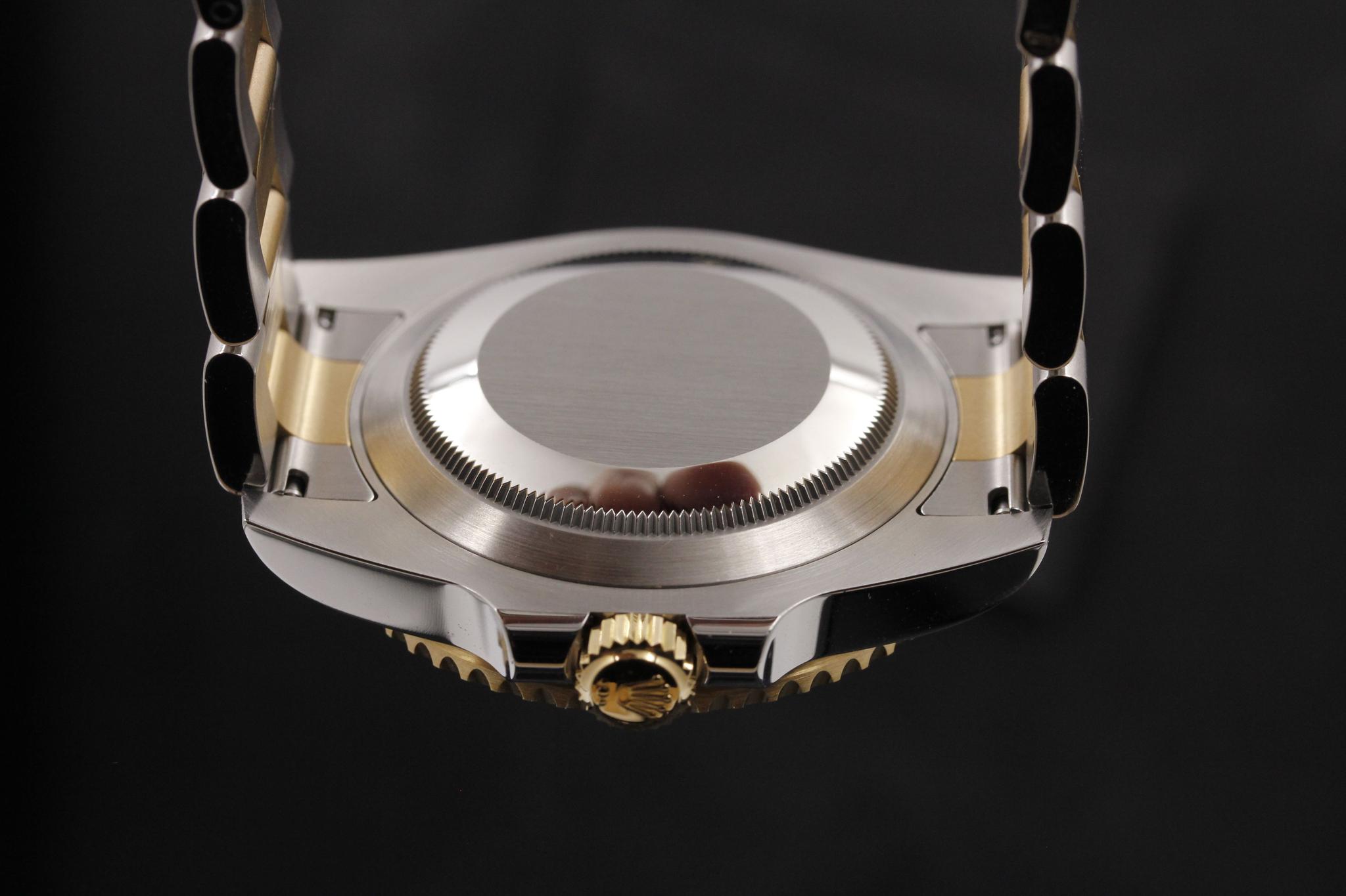 Watch Image 7