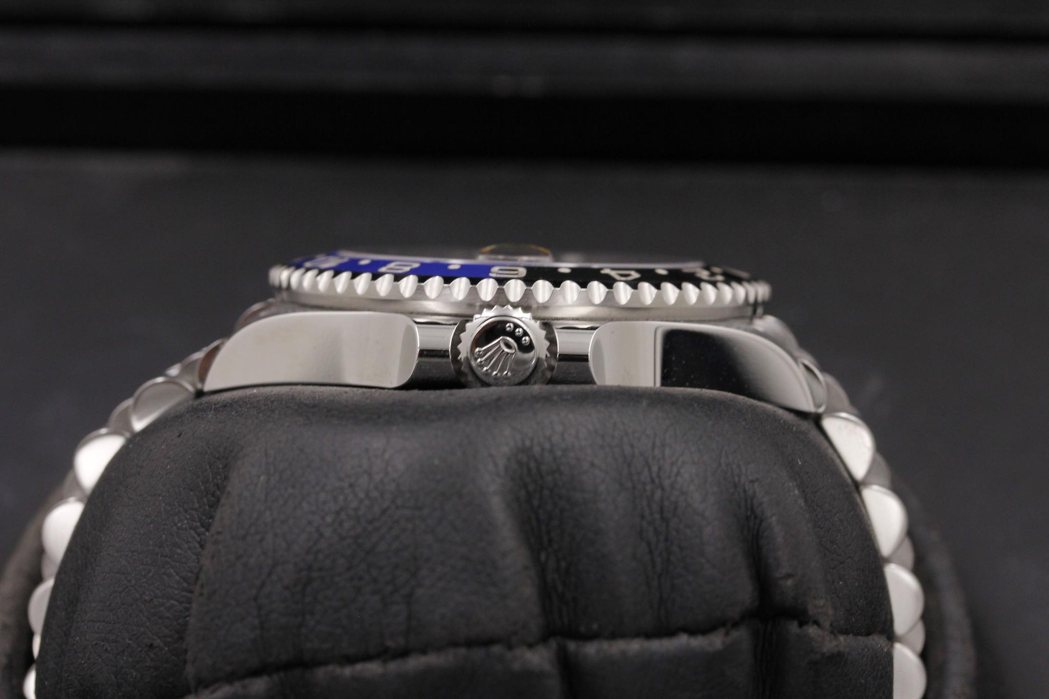 Watch Image 3