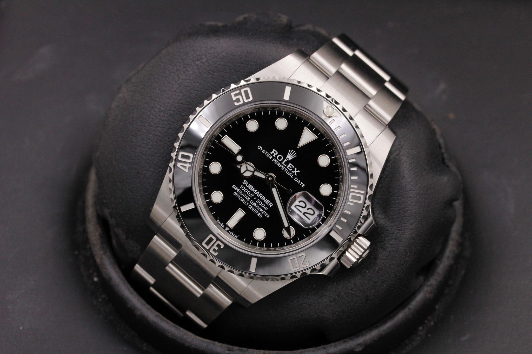 Watch Image 9