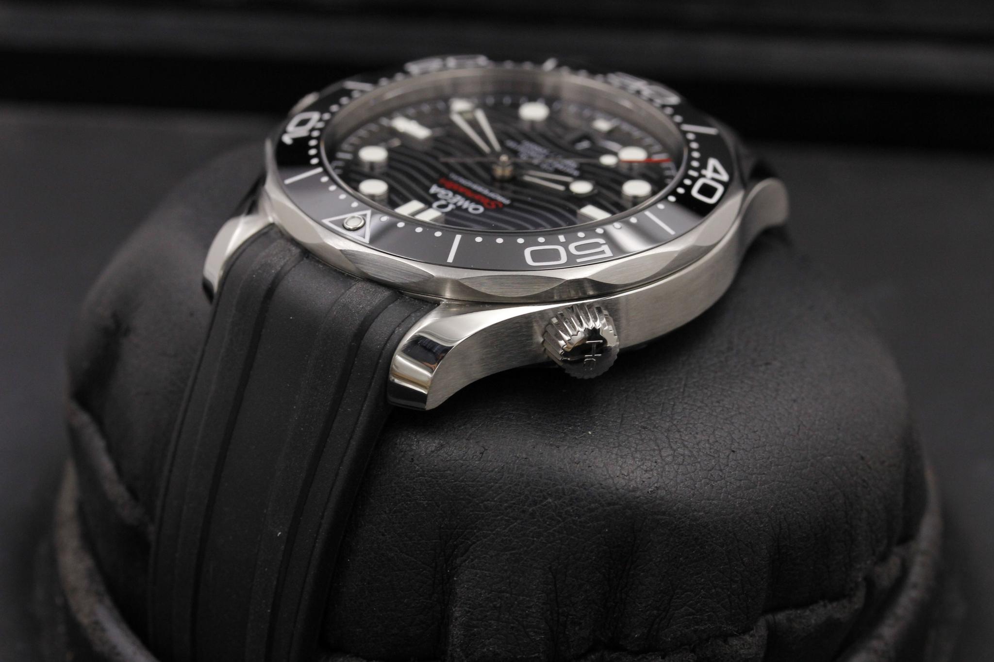 Watch Image 5