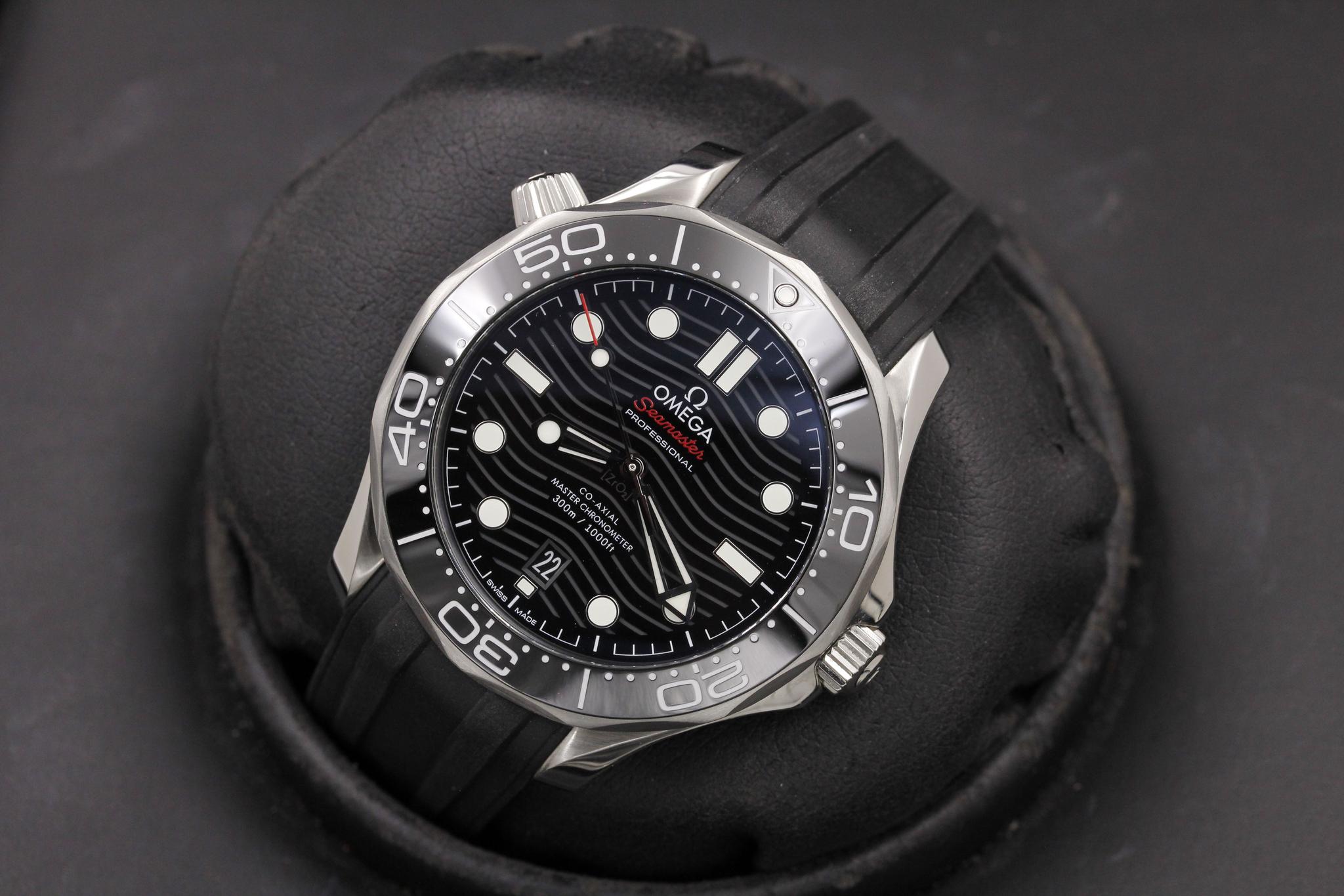 Watch Image 9