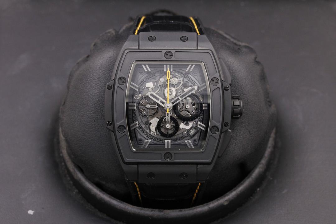 Hublot Spirit Of Big Bang - Special Edition "Veuve Clicquot Polo Classic" 641.cl.0110.lr.vcp18