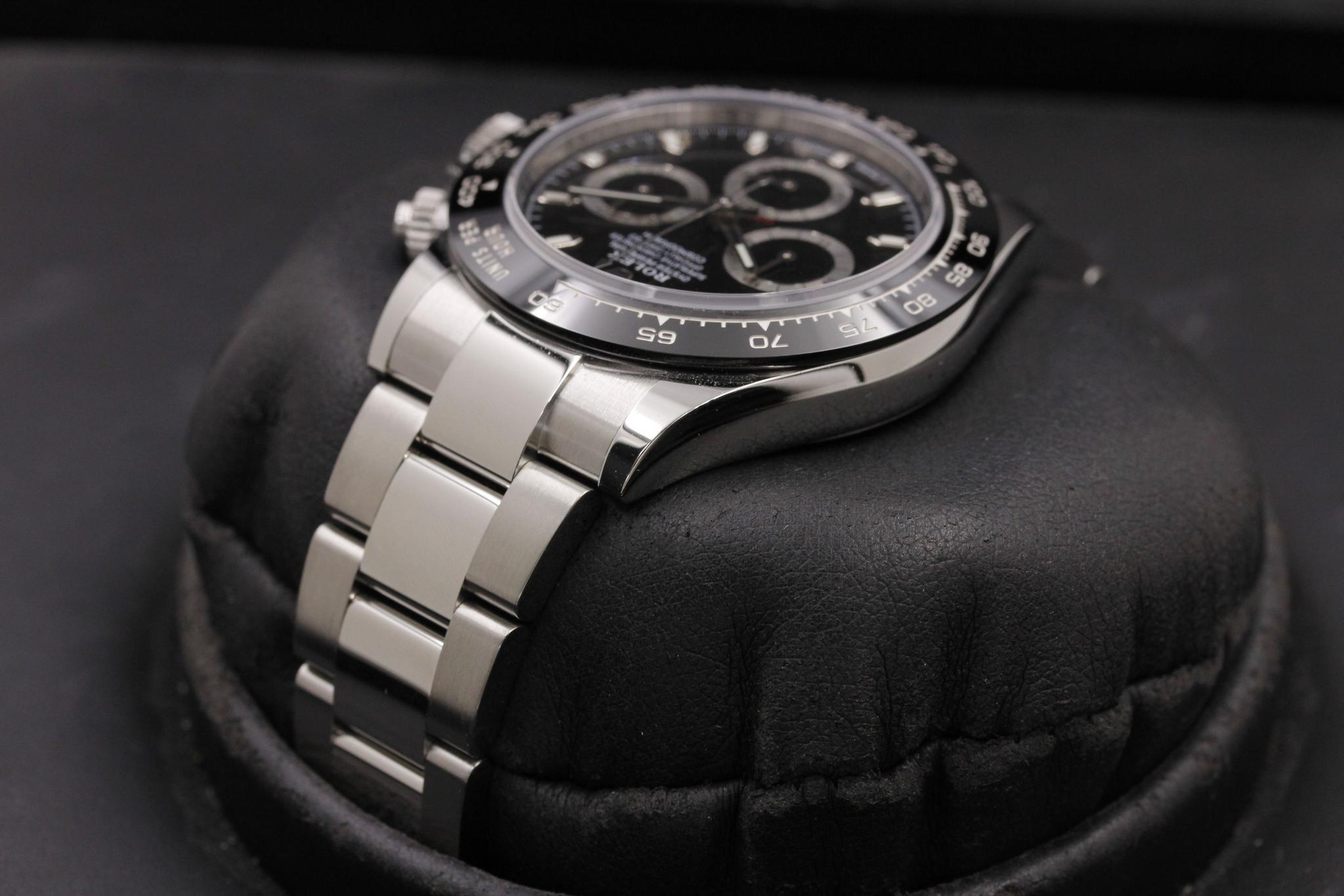 Watch Image 5
