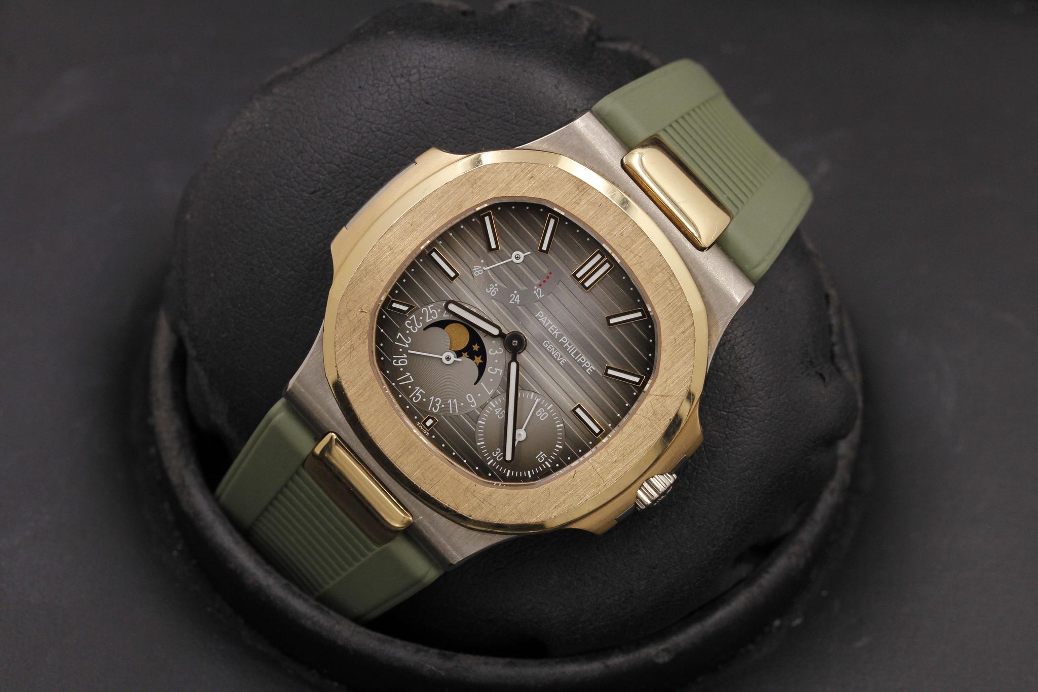 Watch Image 9