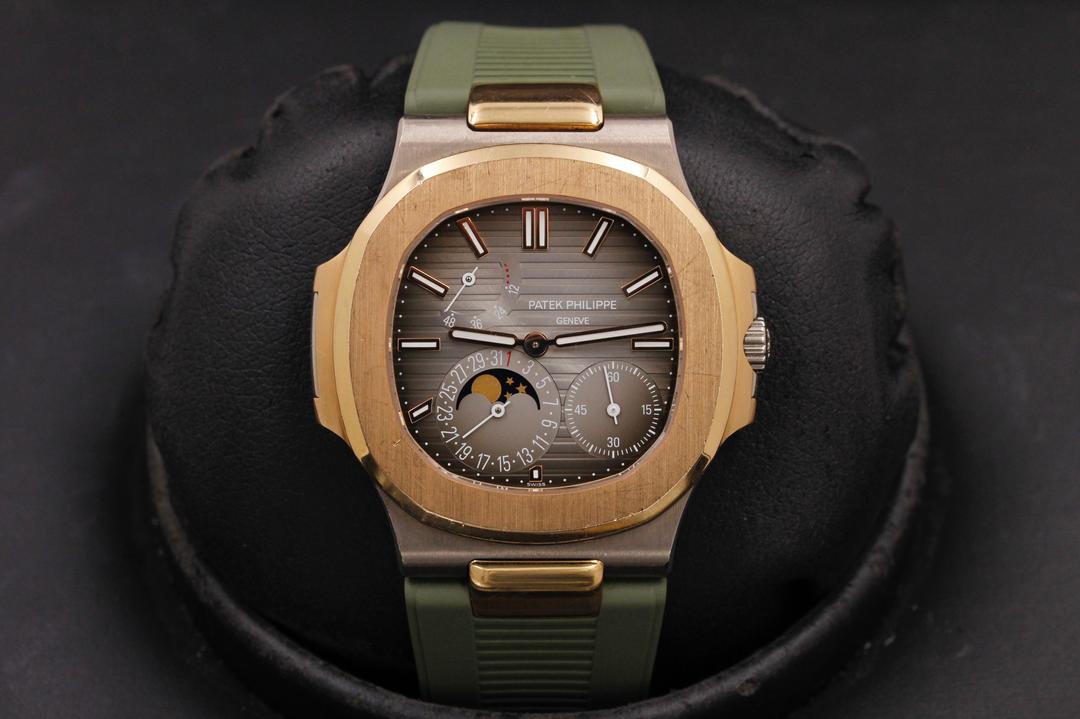 Patek Philippe Nautilus 5712gr