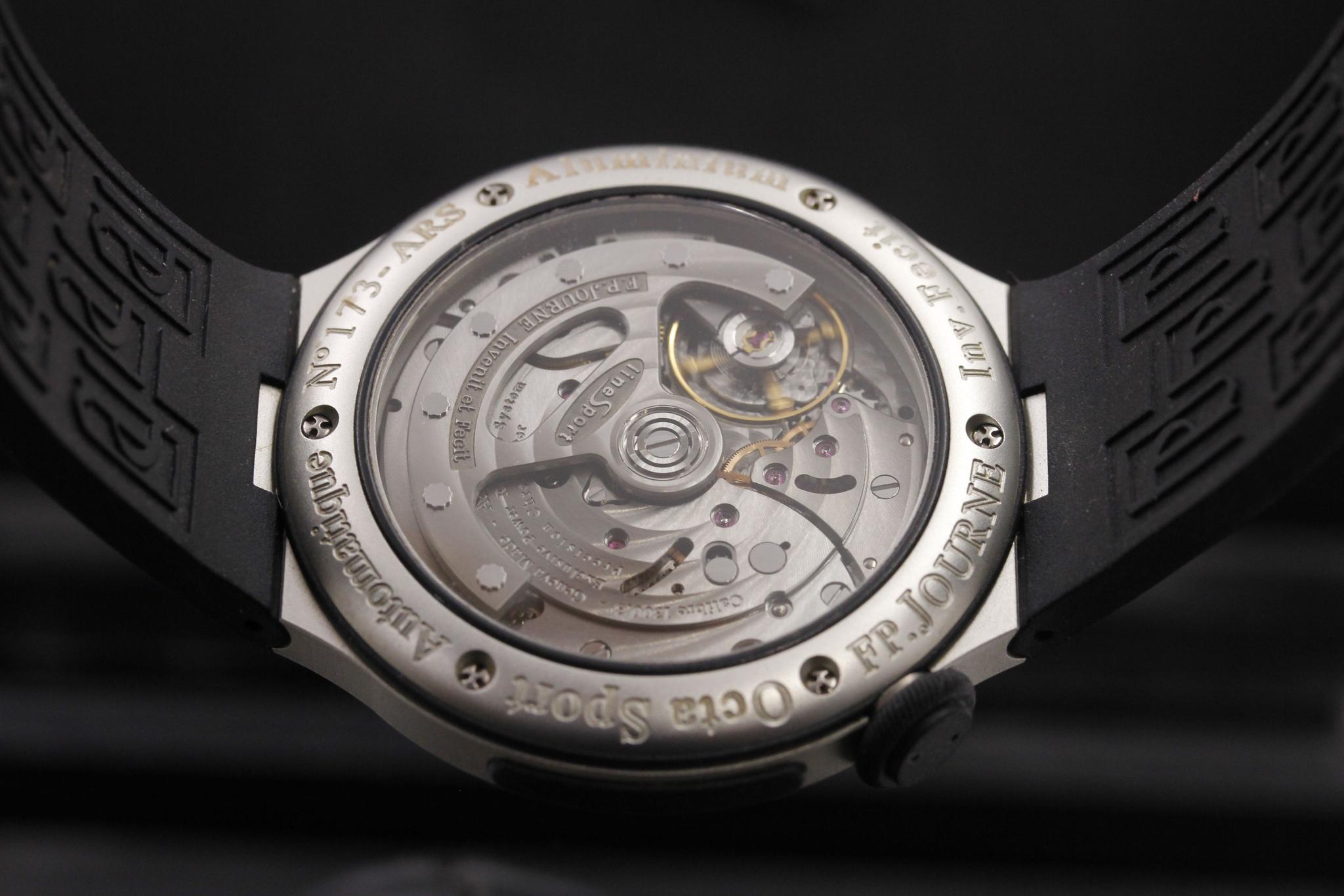 Watch Image 7