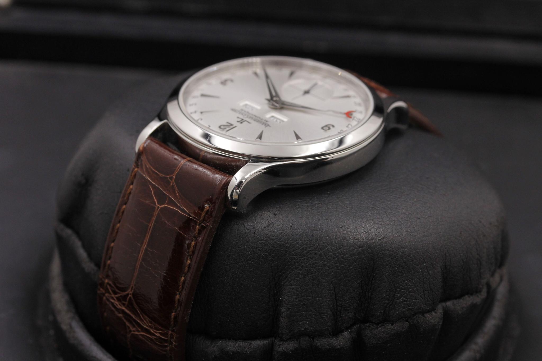 Watch Image 3