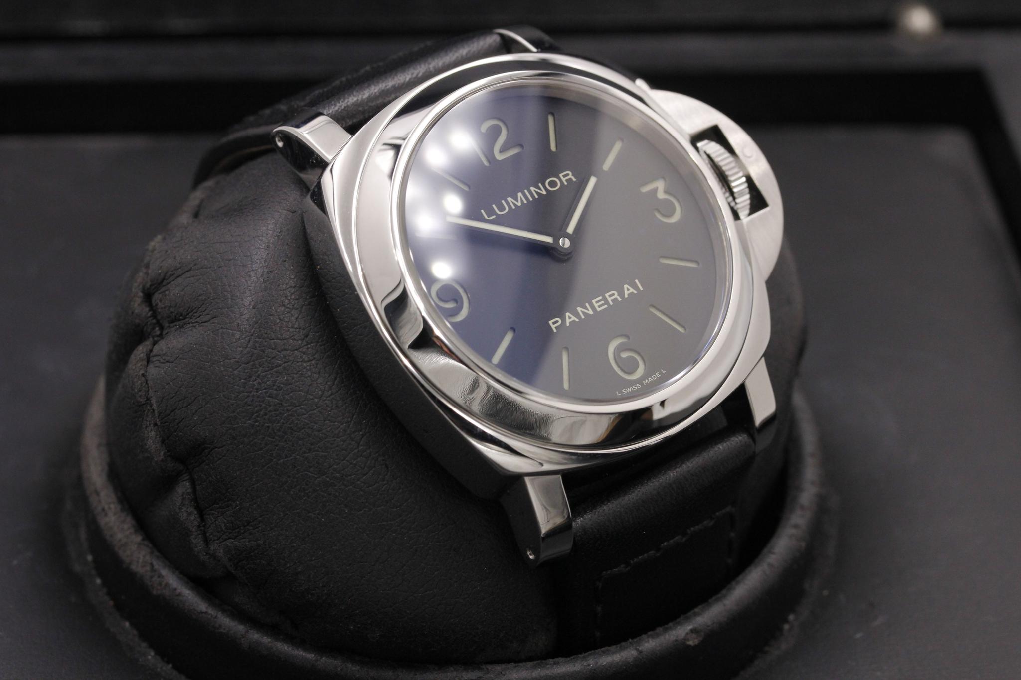 Watch Image 10