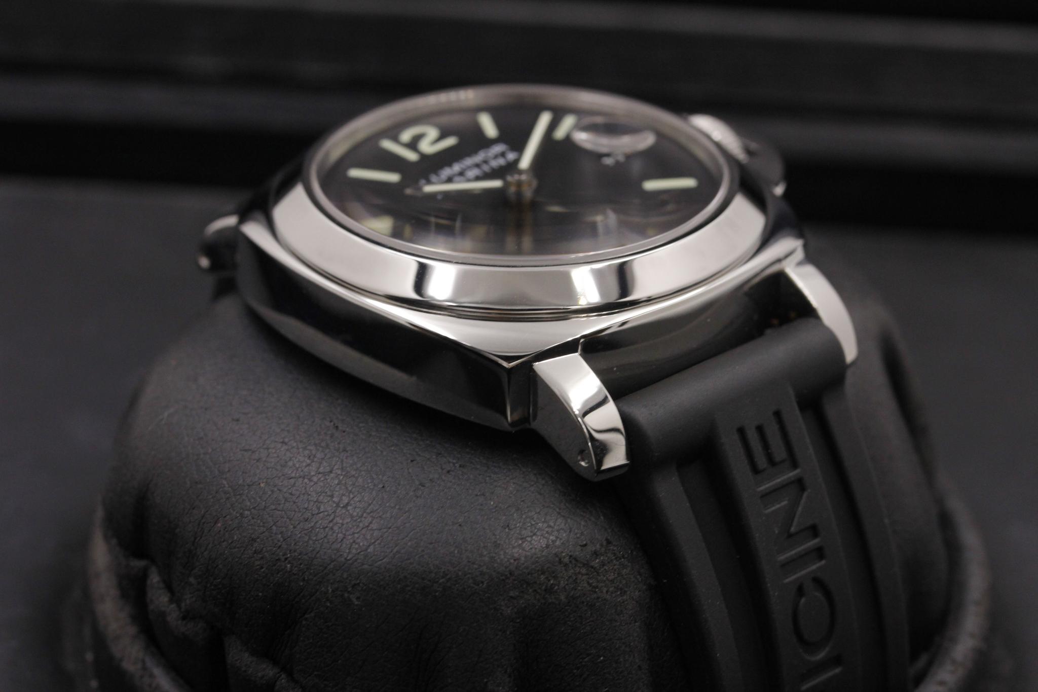 Watch Image 5