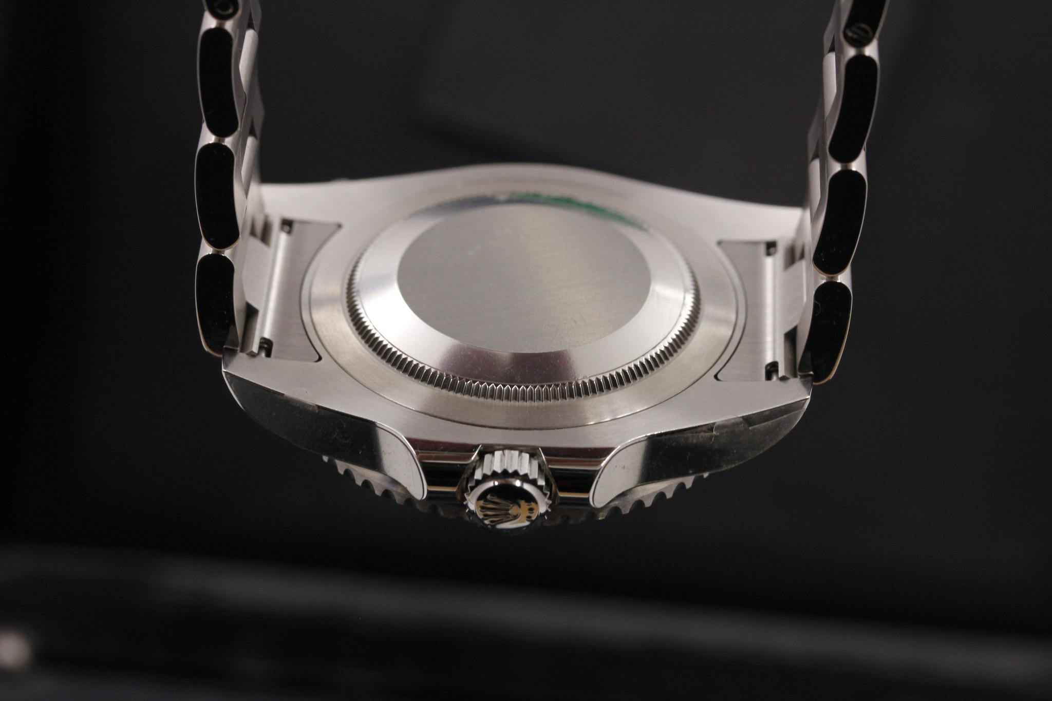 Watch Image 7