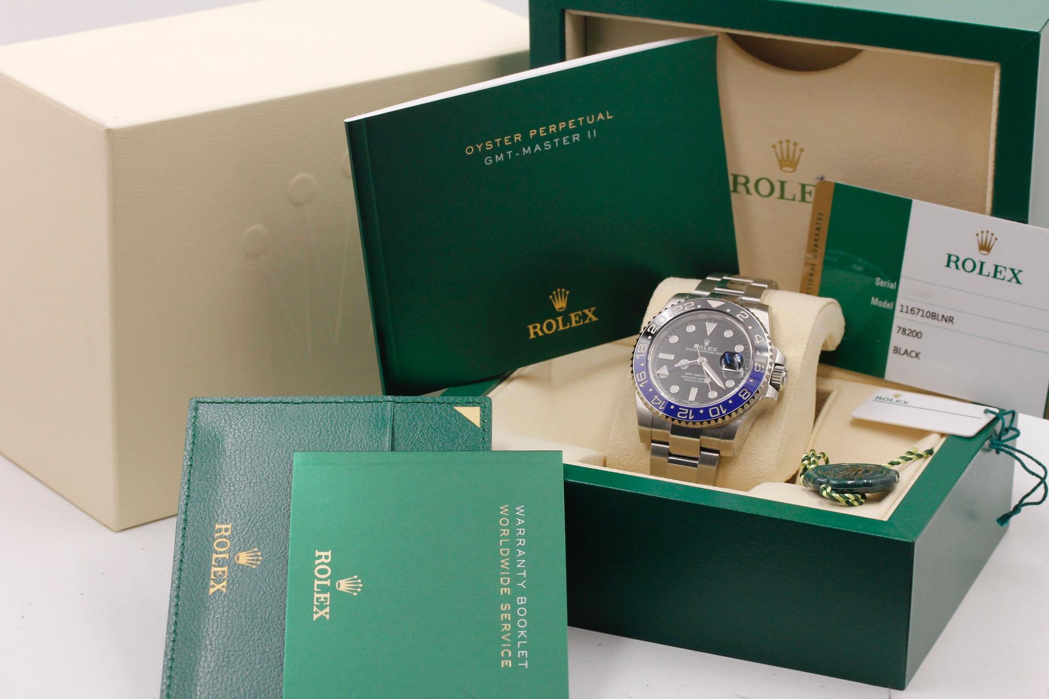 Watch Image 11