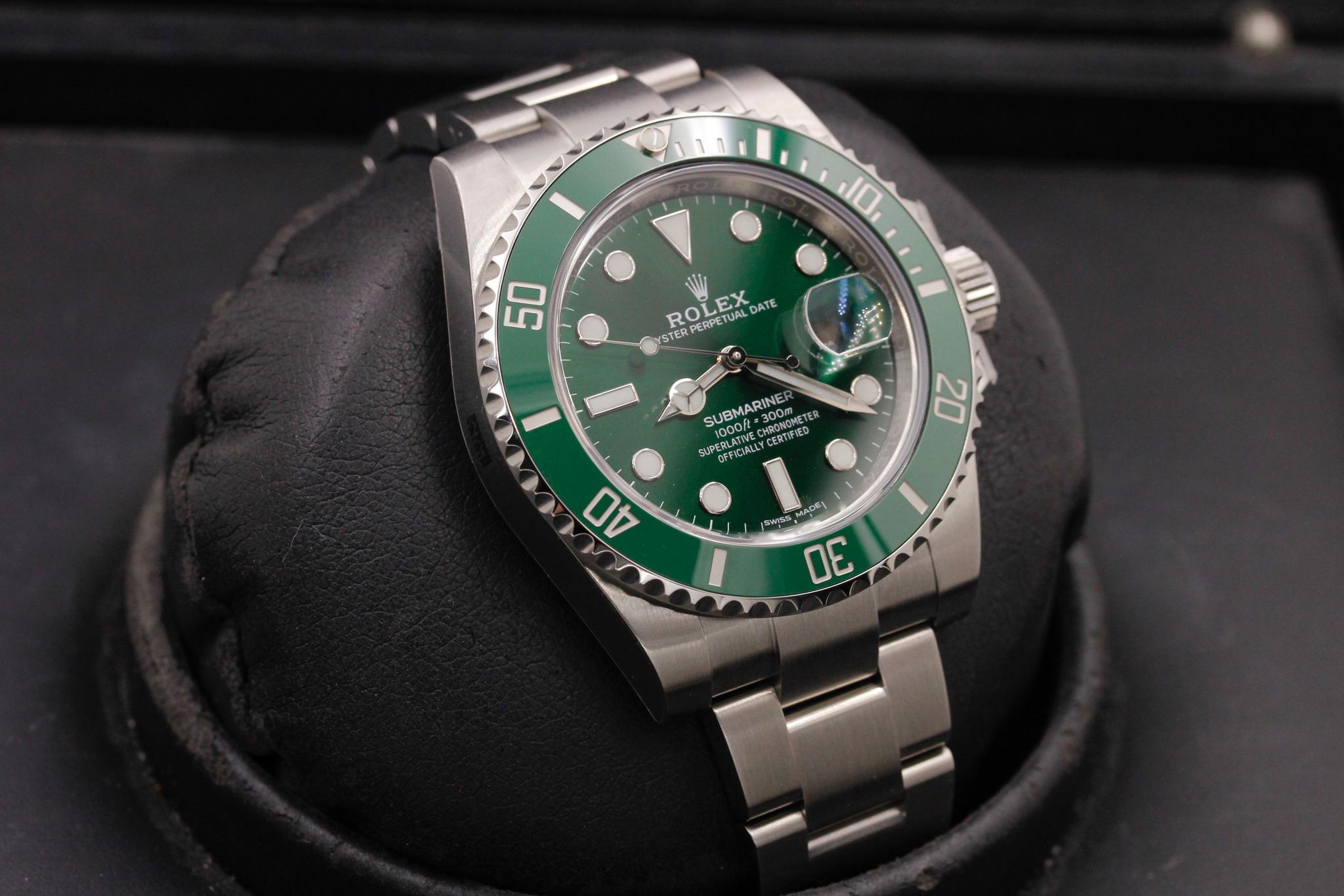 Watch Image 10