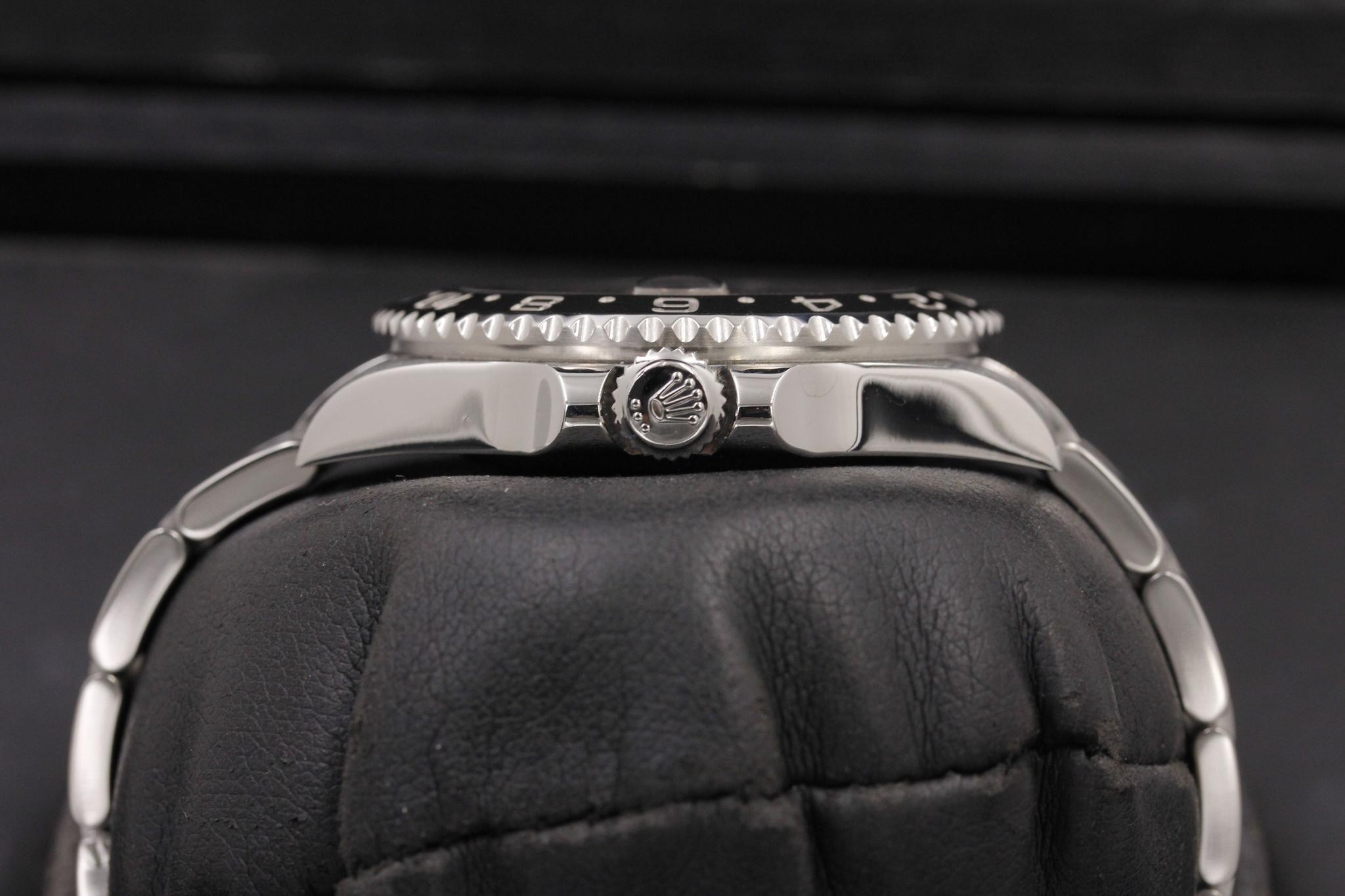 Watch Image 3