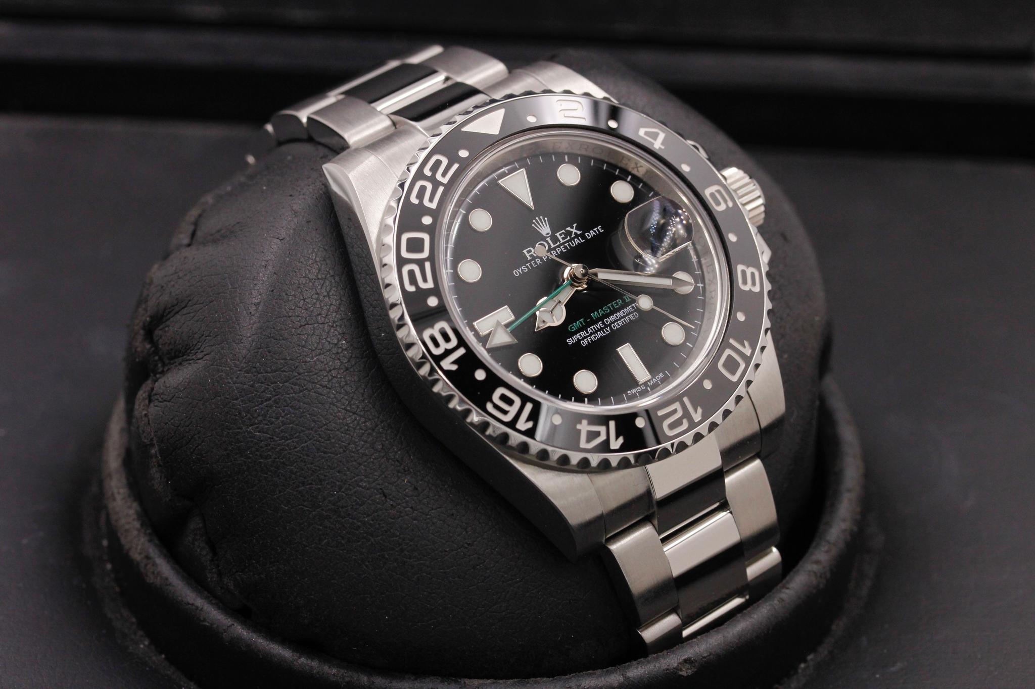 Watch Image 10