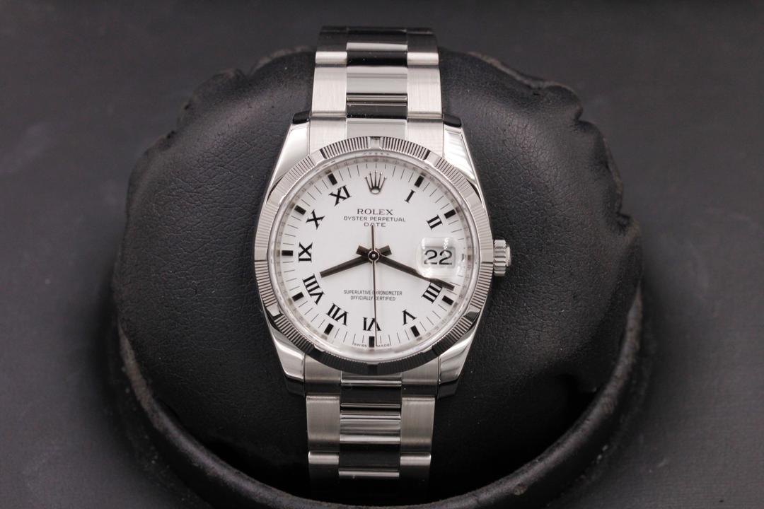 Rolex Date - Engine Turned Bezel 115210