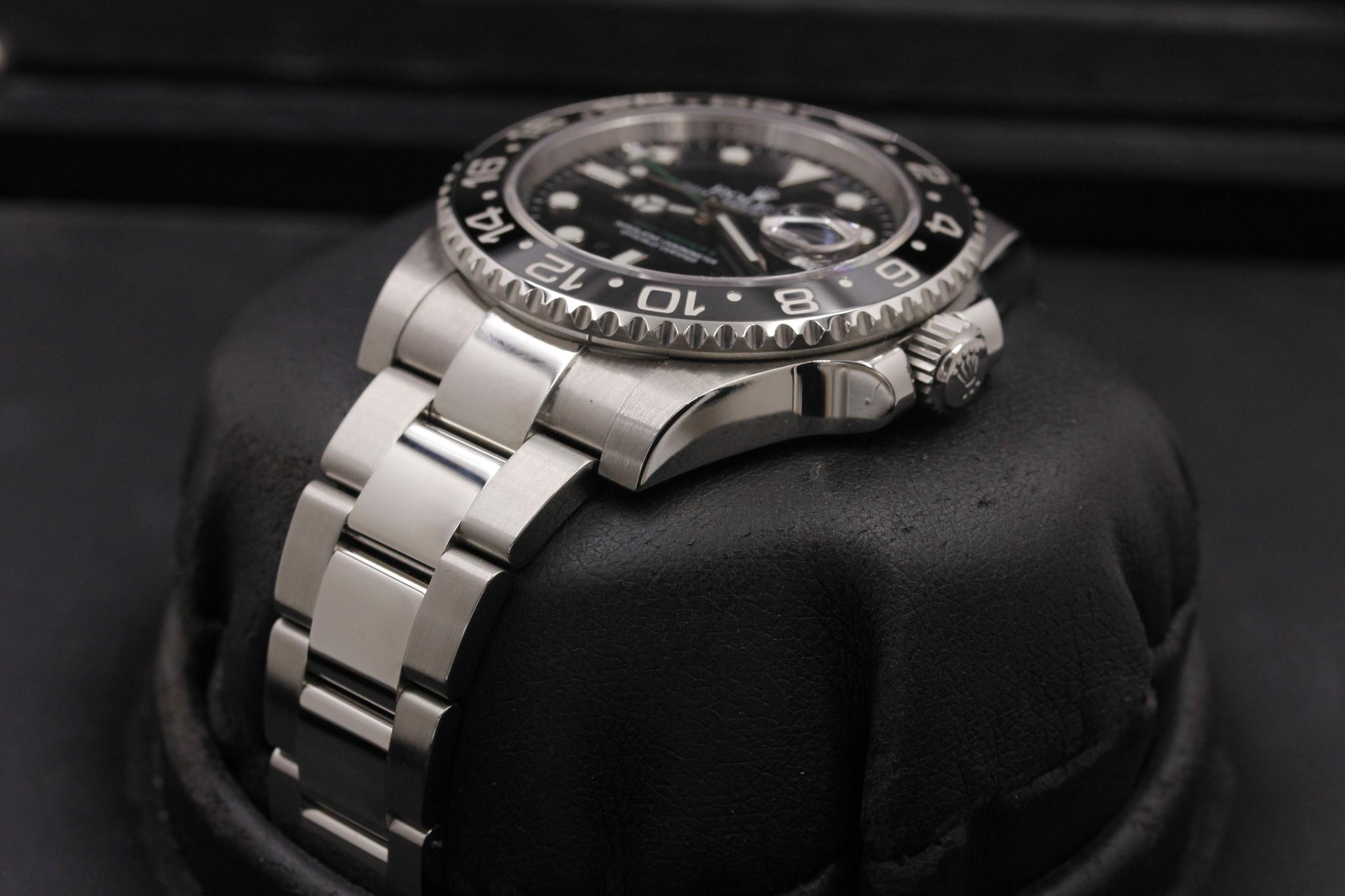 Watch Image 2