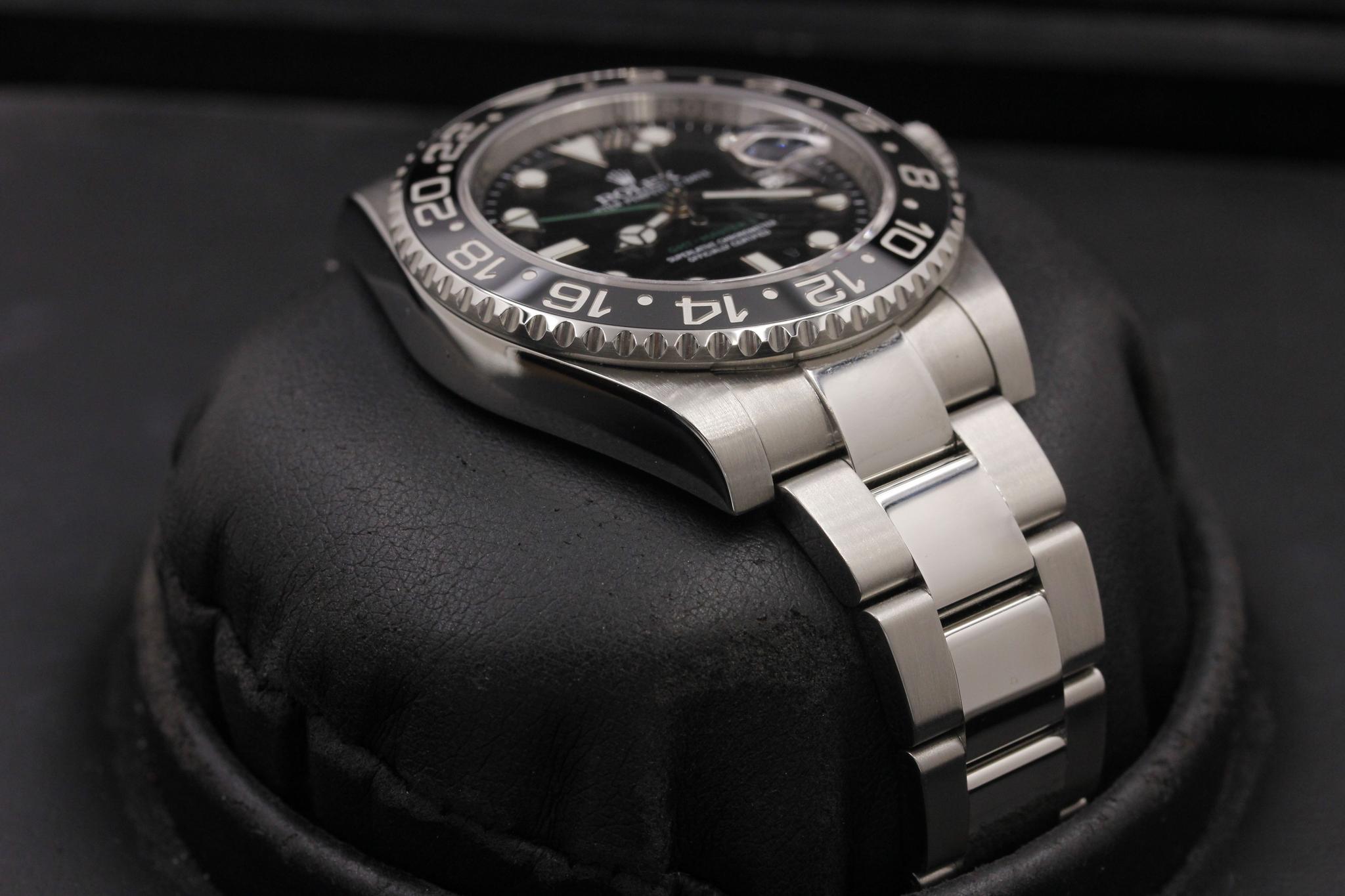 Watch Image 6