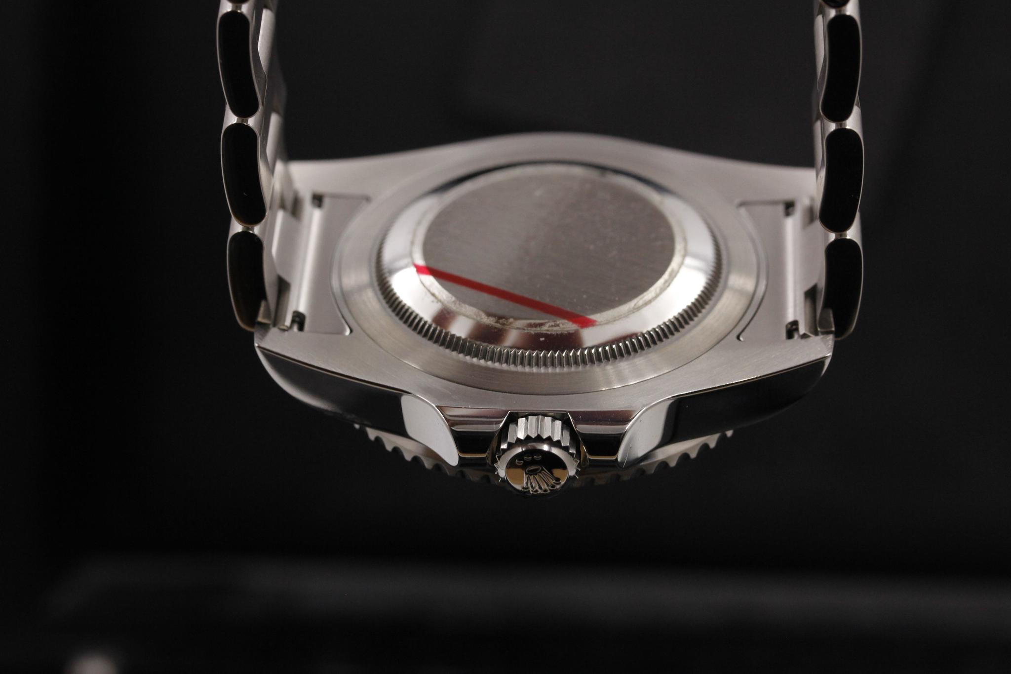 Watch Image 7