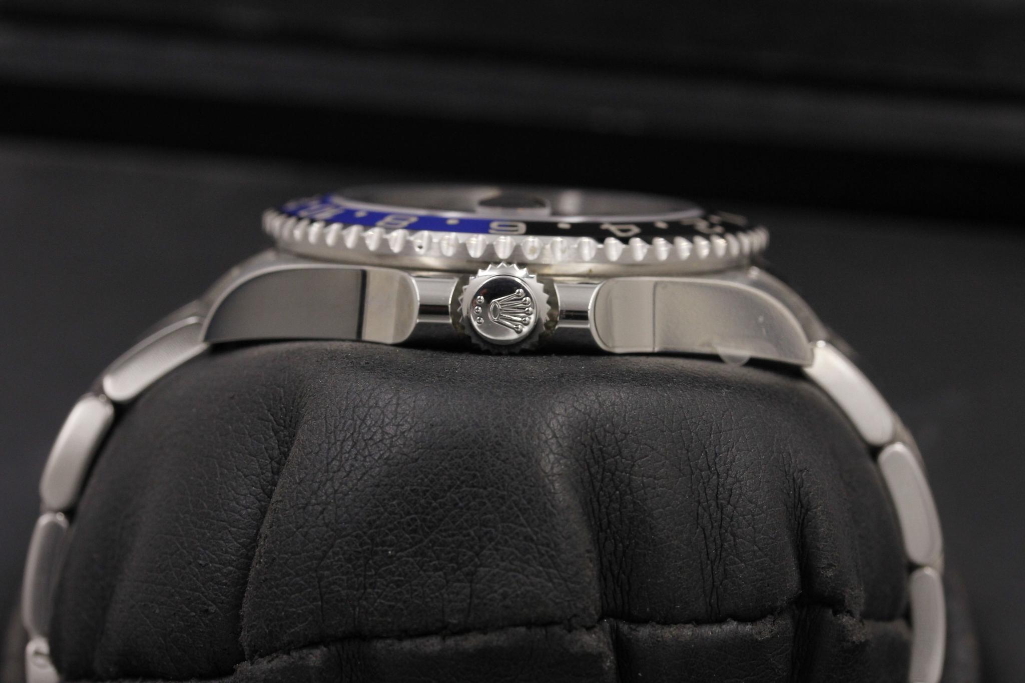 Watch Image 3