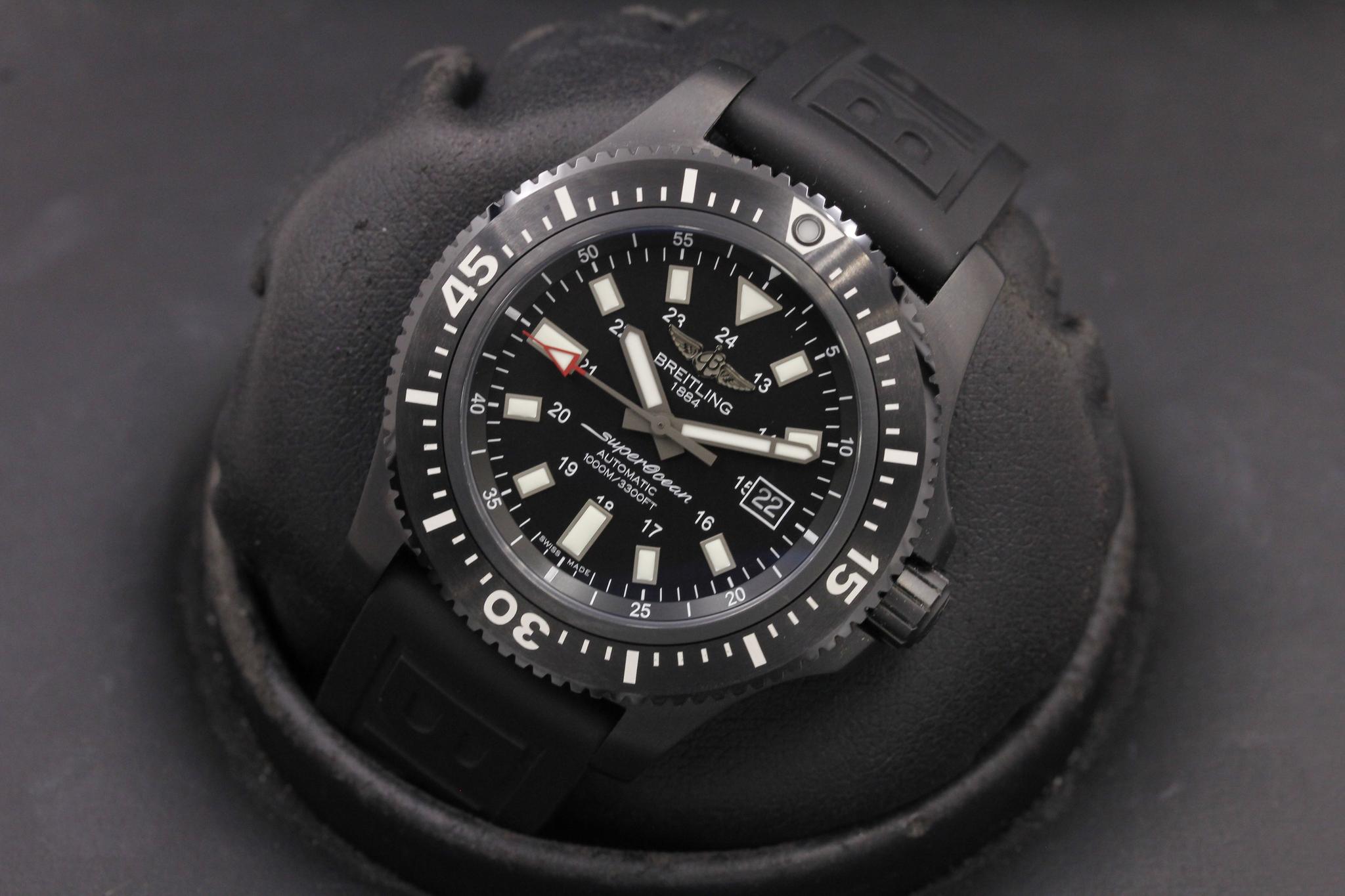 Watch Image 9