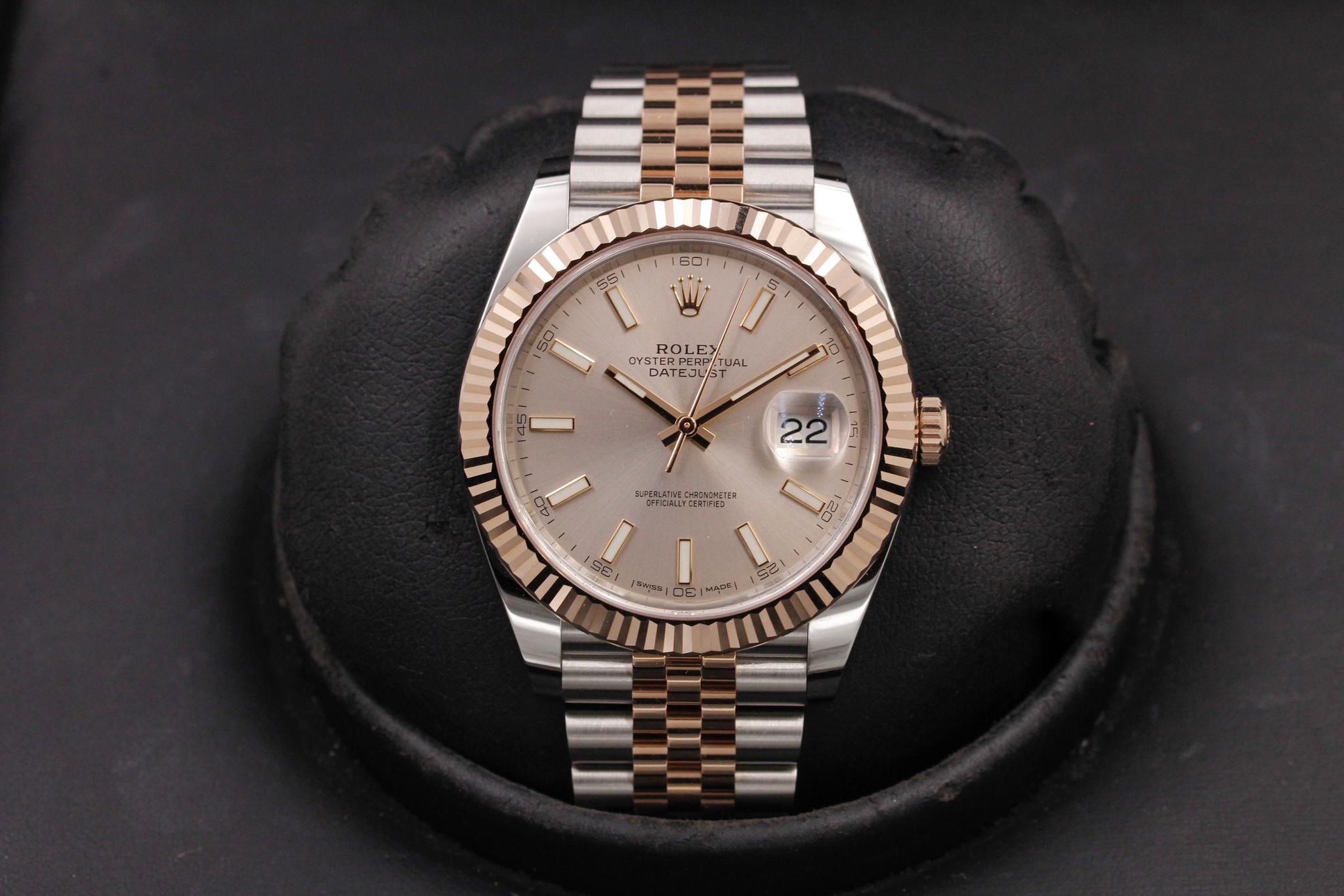 Watch Image 1