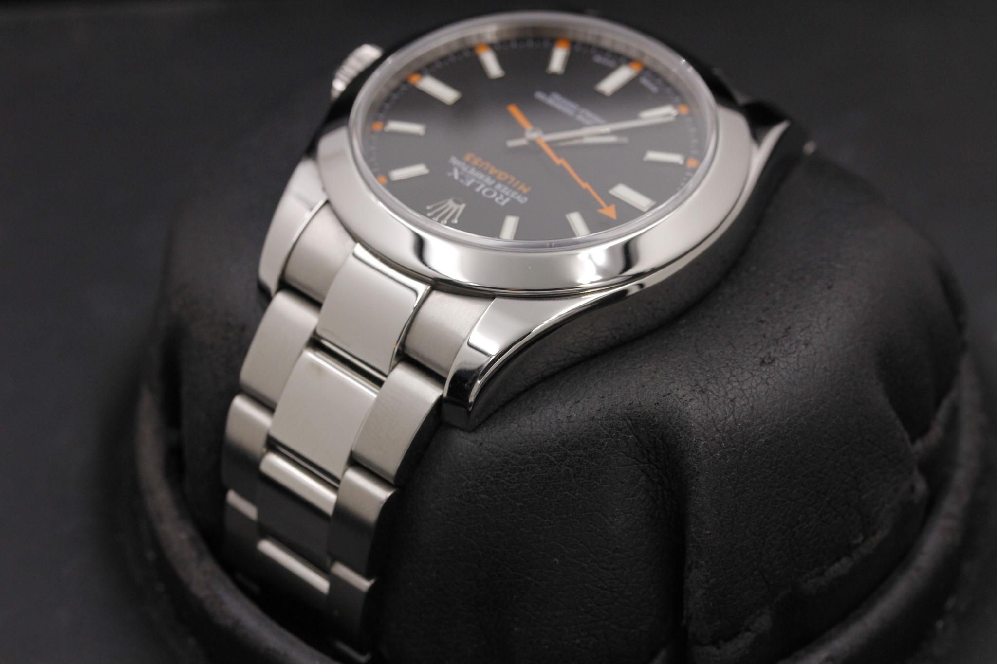 Watch Image 5