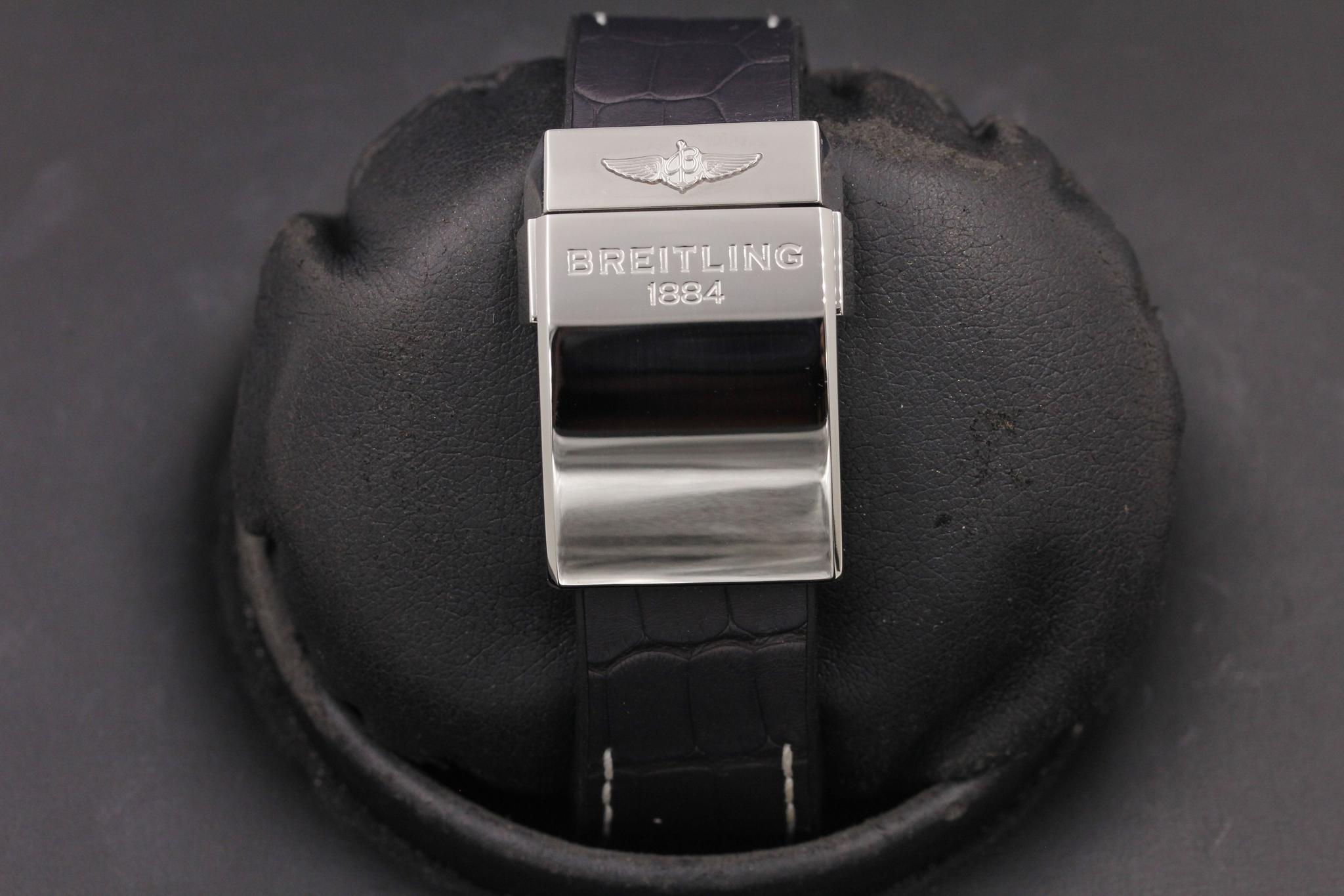 Watch Image 8