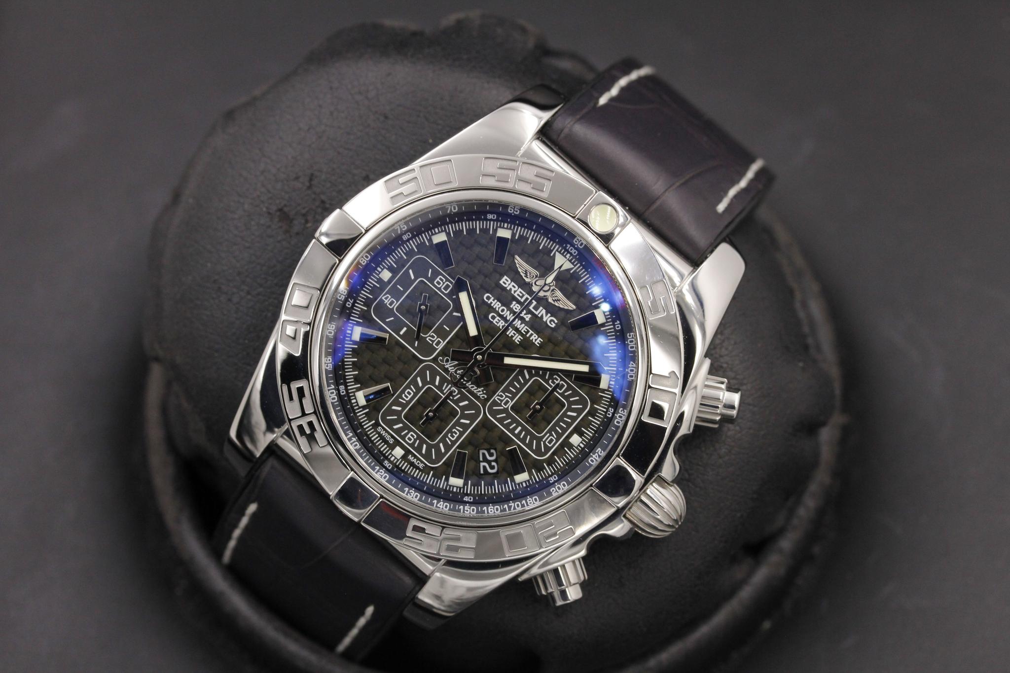 Watch Image 9