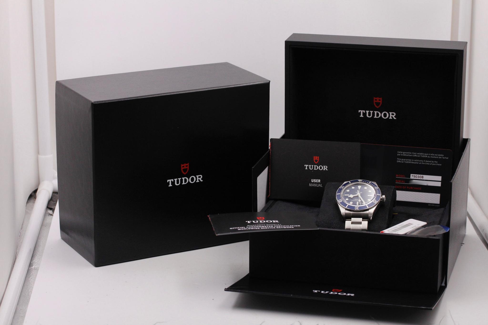 Watch Image 11