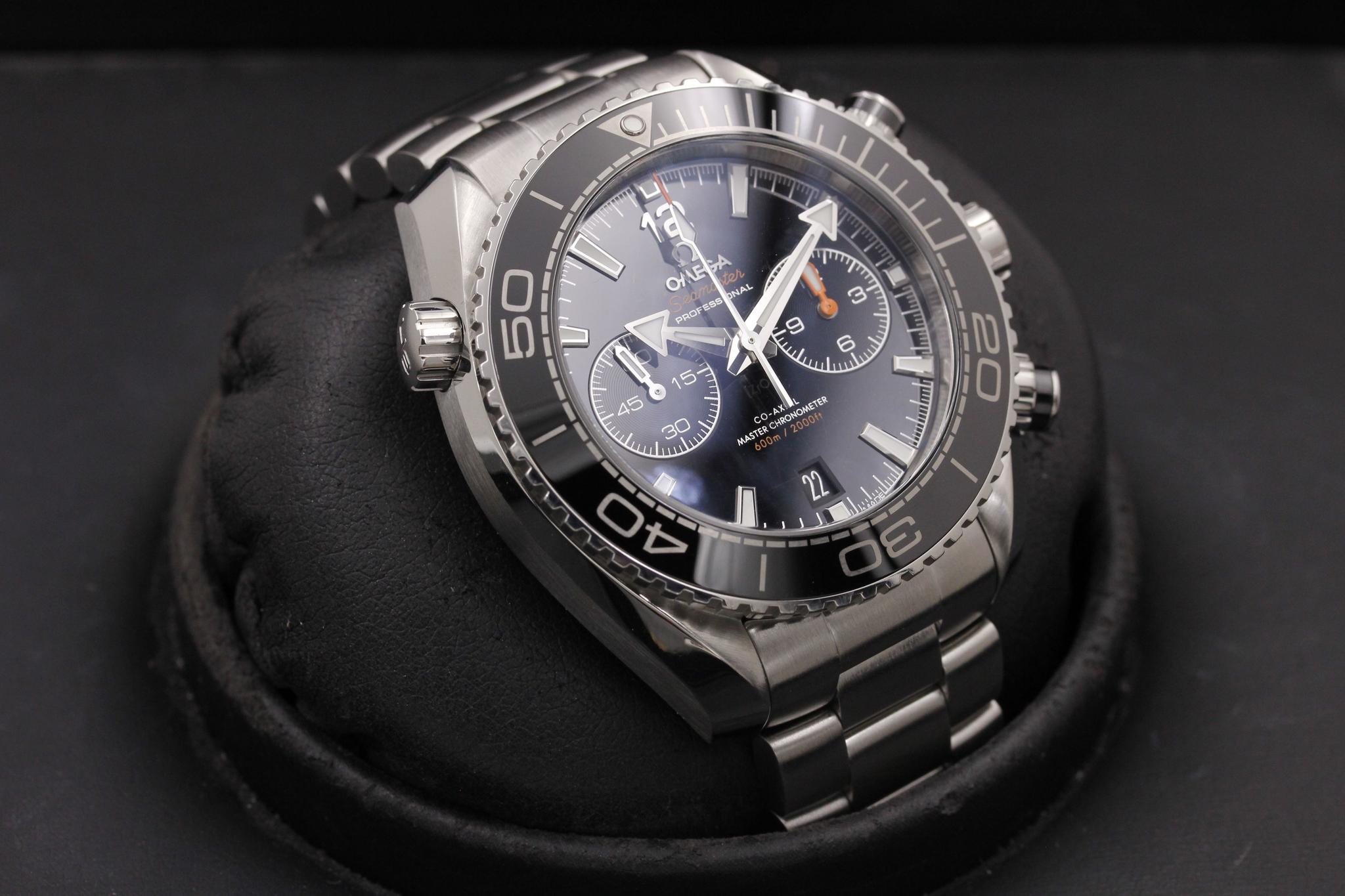 Watch Image 10