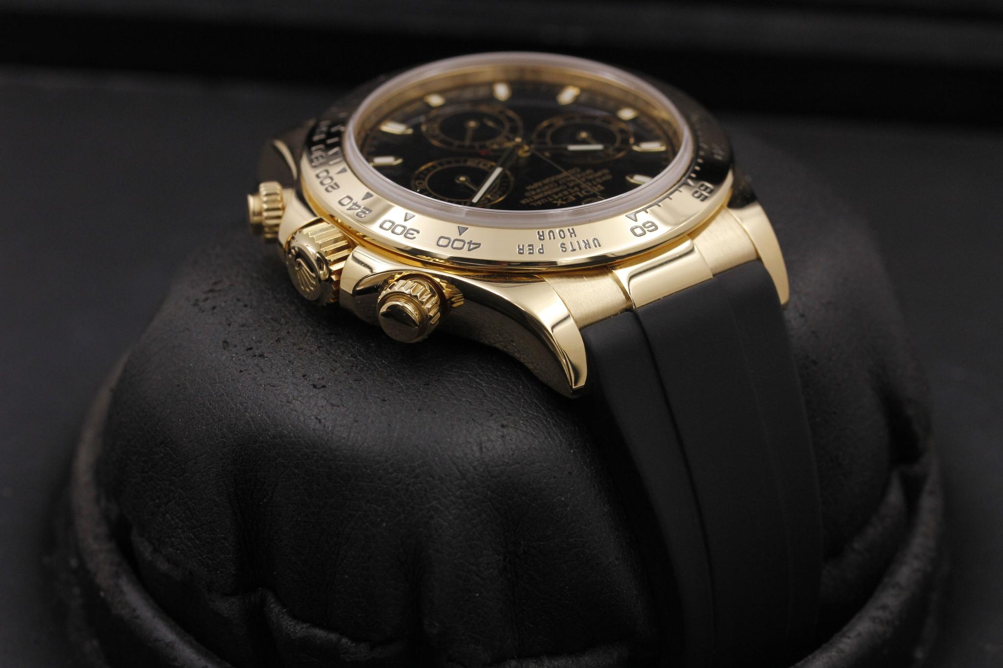 Watch Image 4