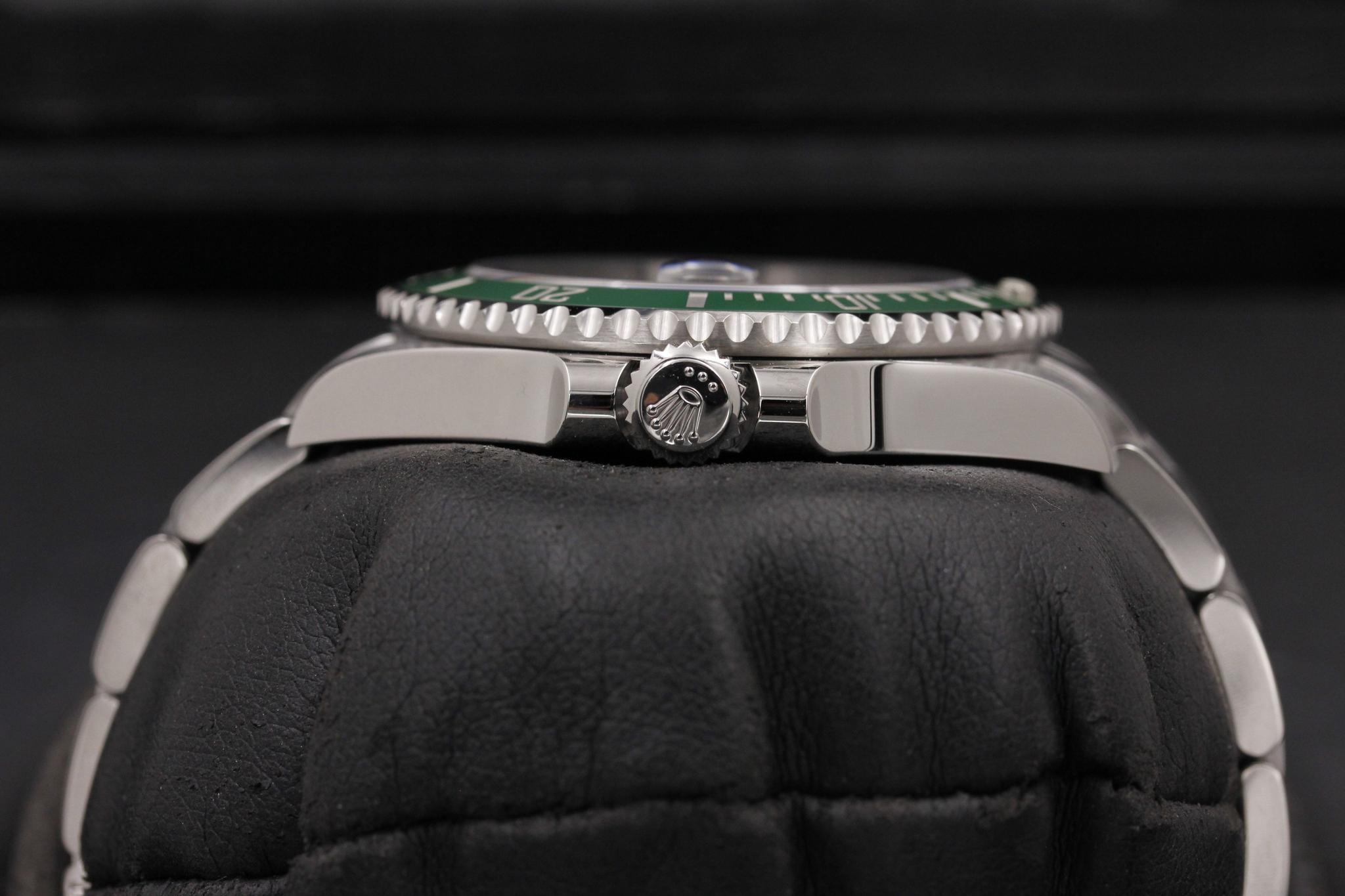 Watch Image 3