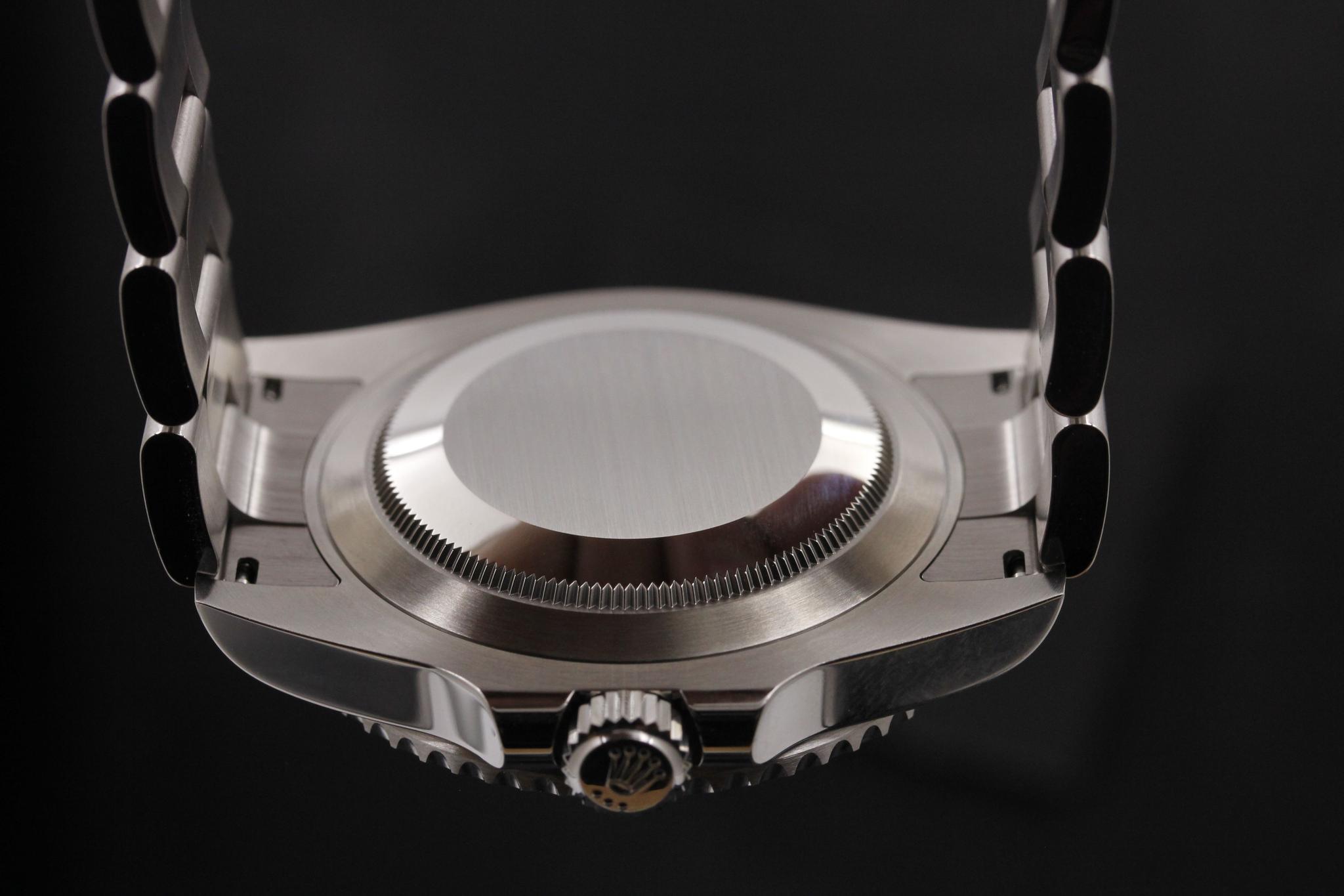 Watch Image 7
