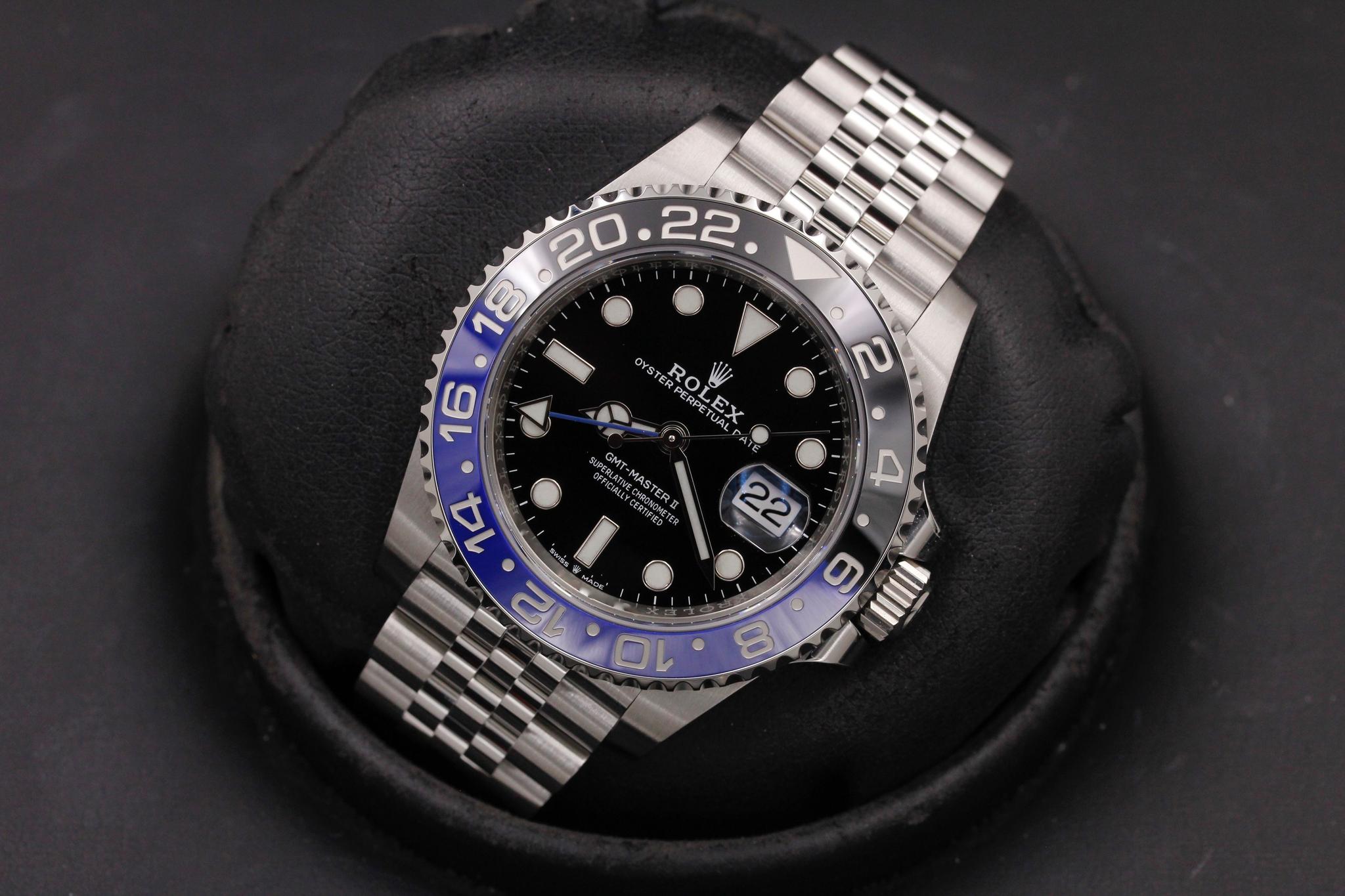 Watch Image 9