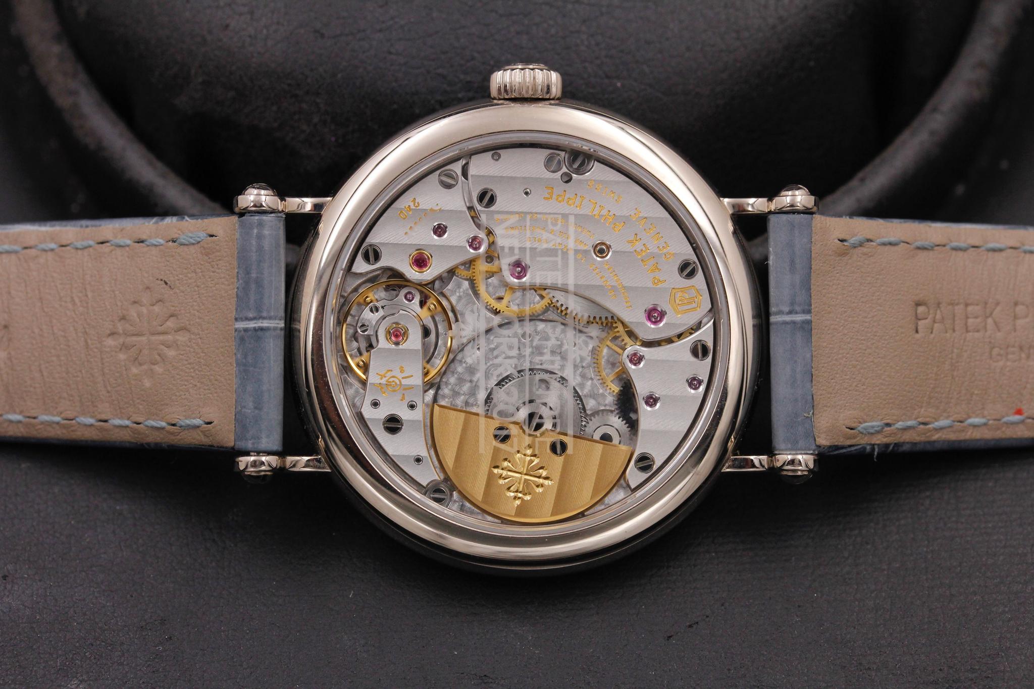 Watch Image 7